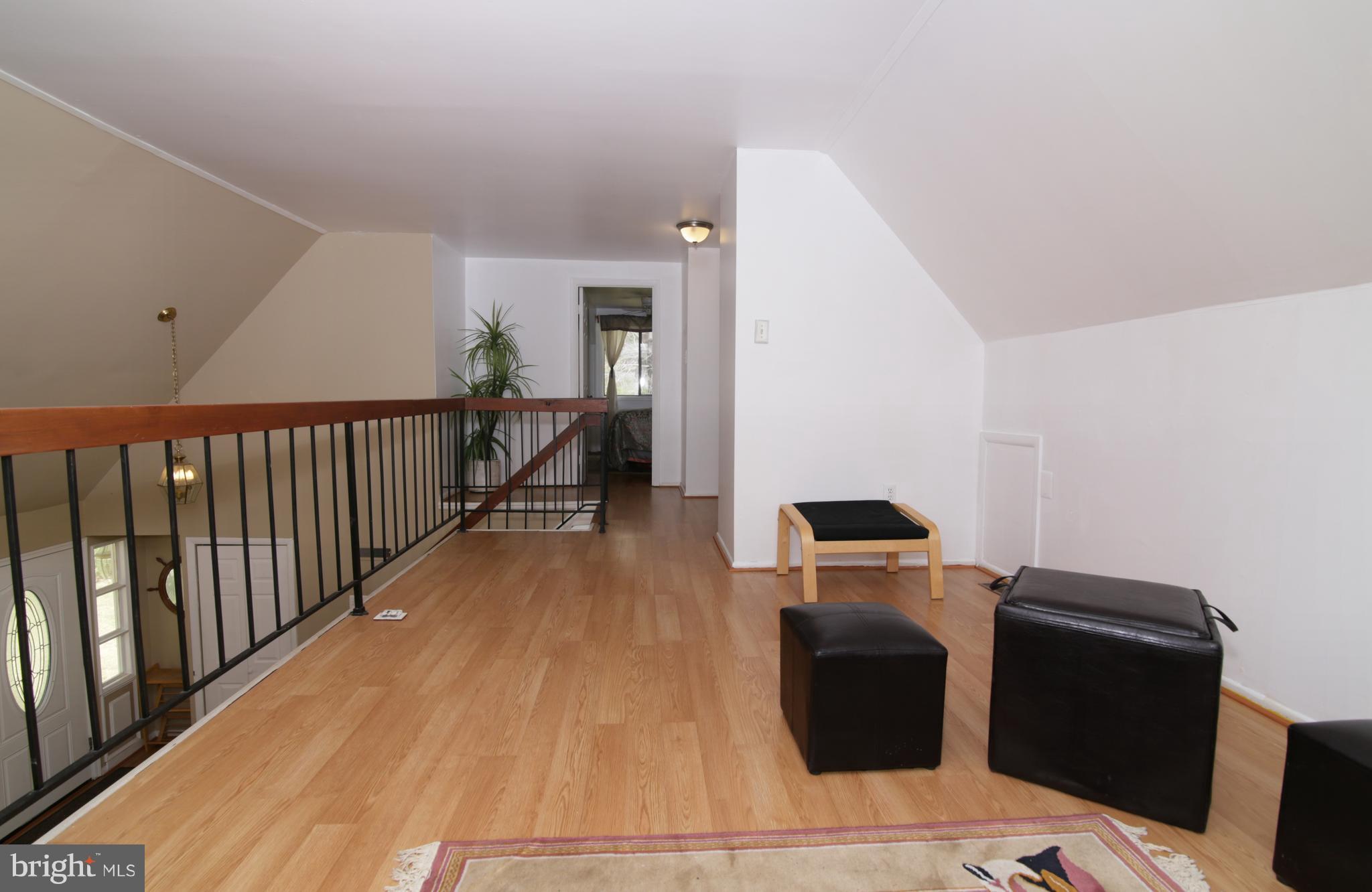 LAKEWOOD HILLS - Residential