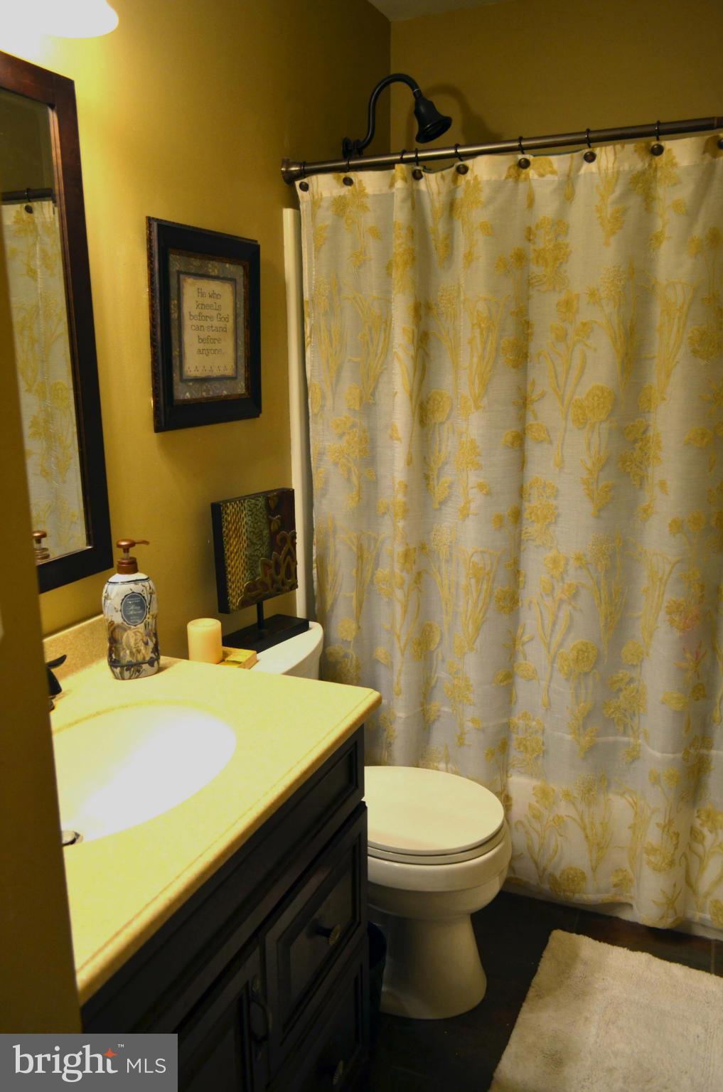 STONEY BEACH - Residential Lease