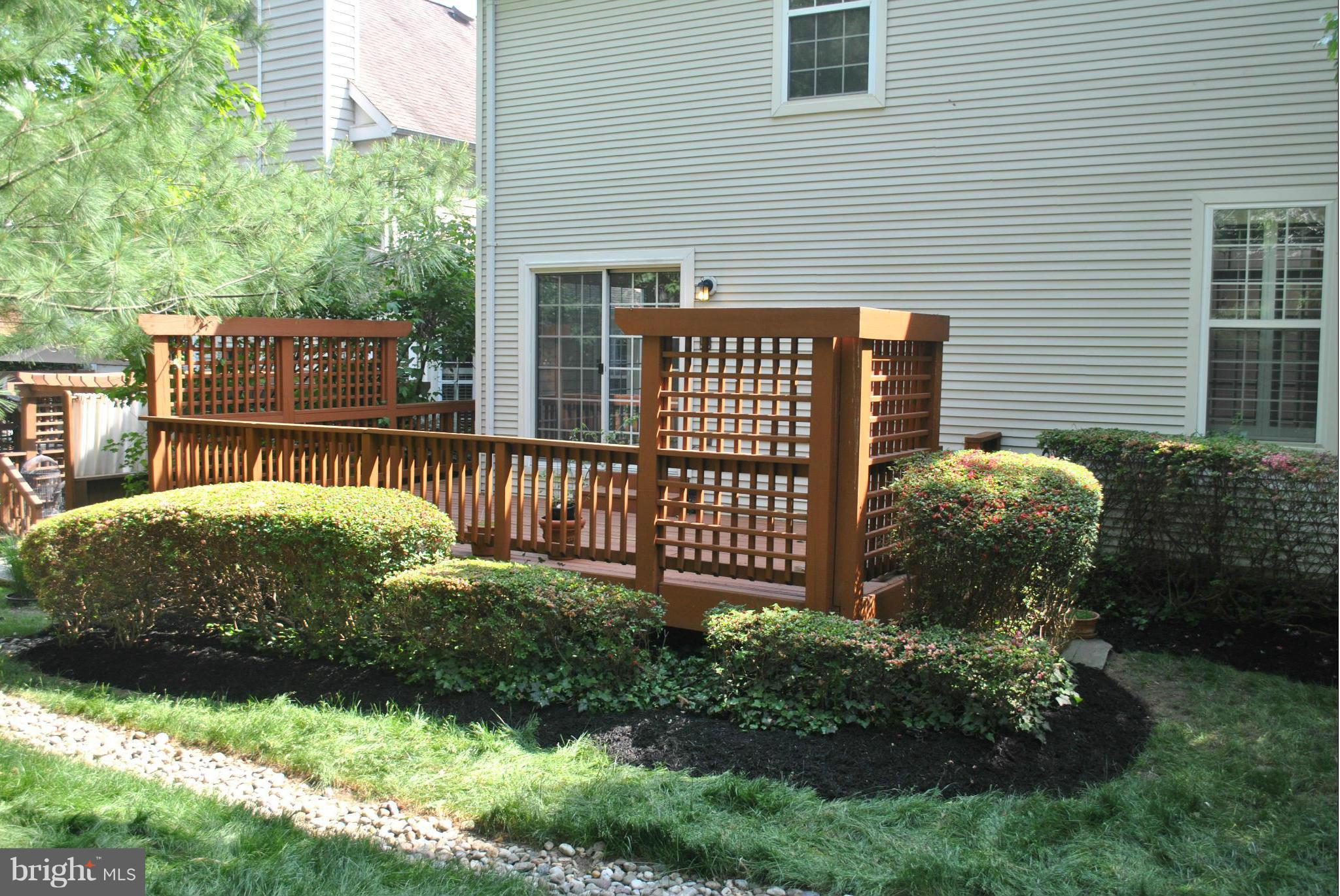 KINGSTOWNE - Residential