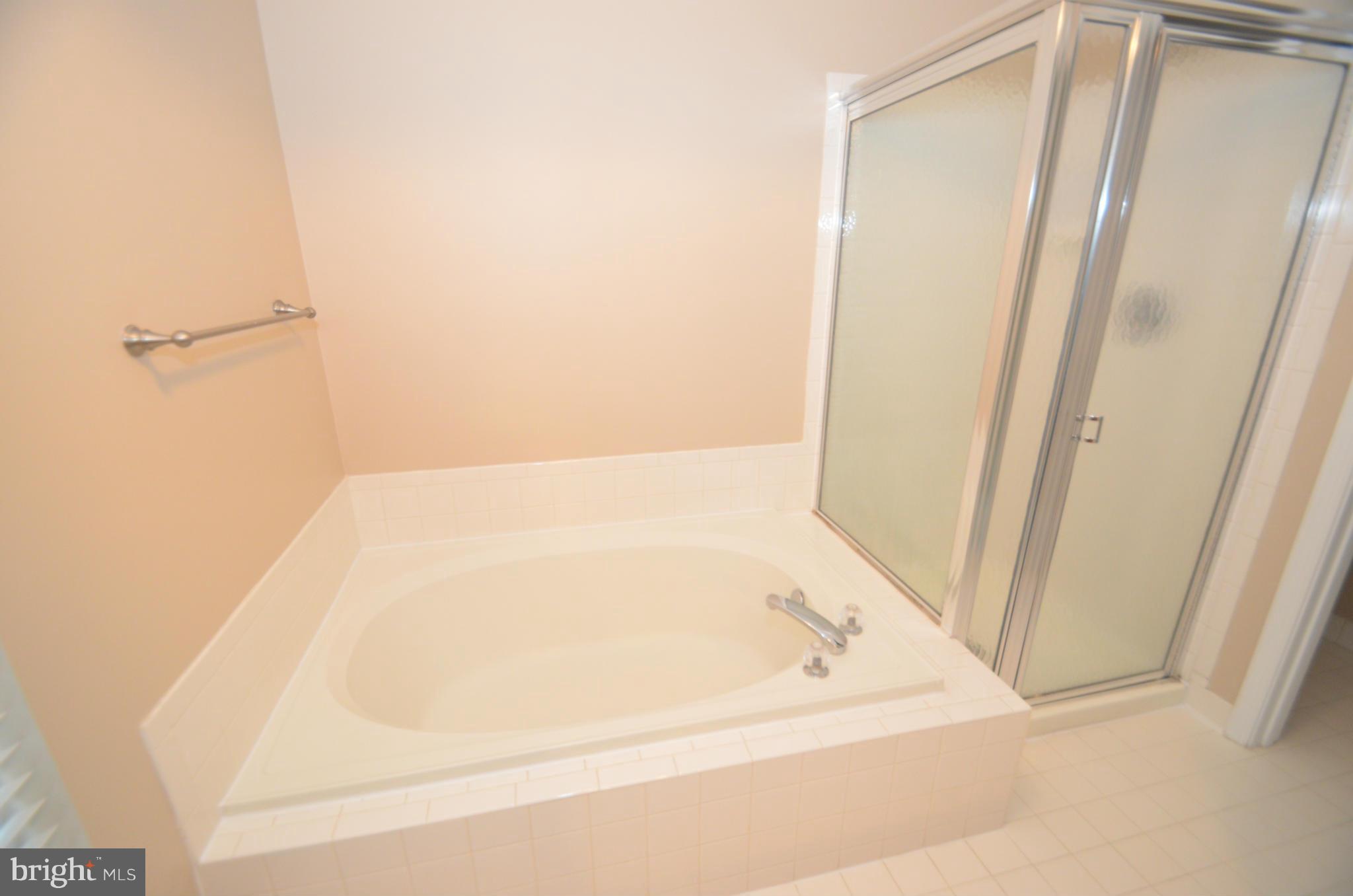 KINGSTOWNE - Residential