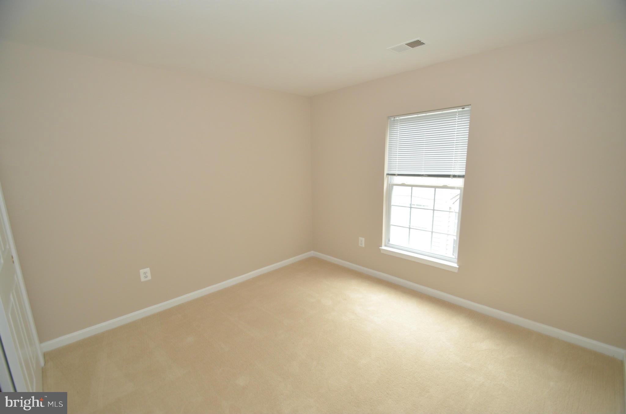 KINGSTOWNE - Residential