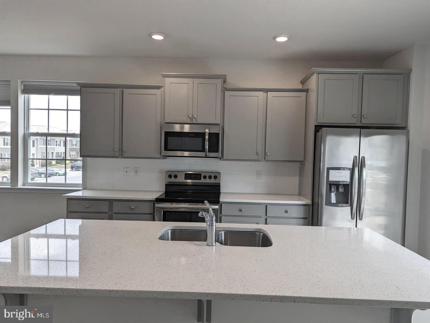 BERKELEY RIDGE - Residential Lease