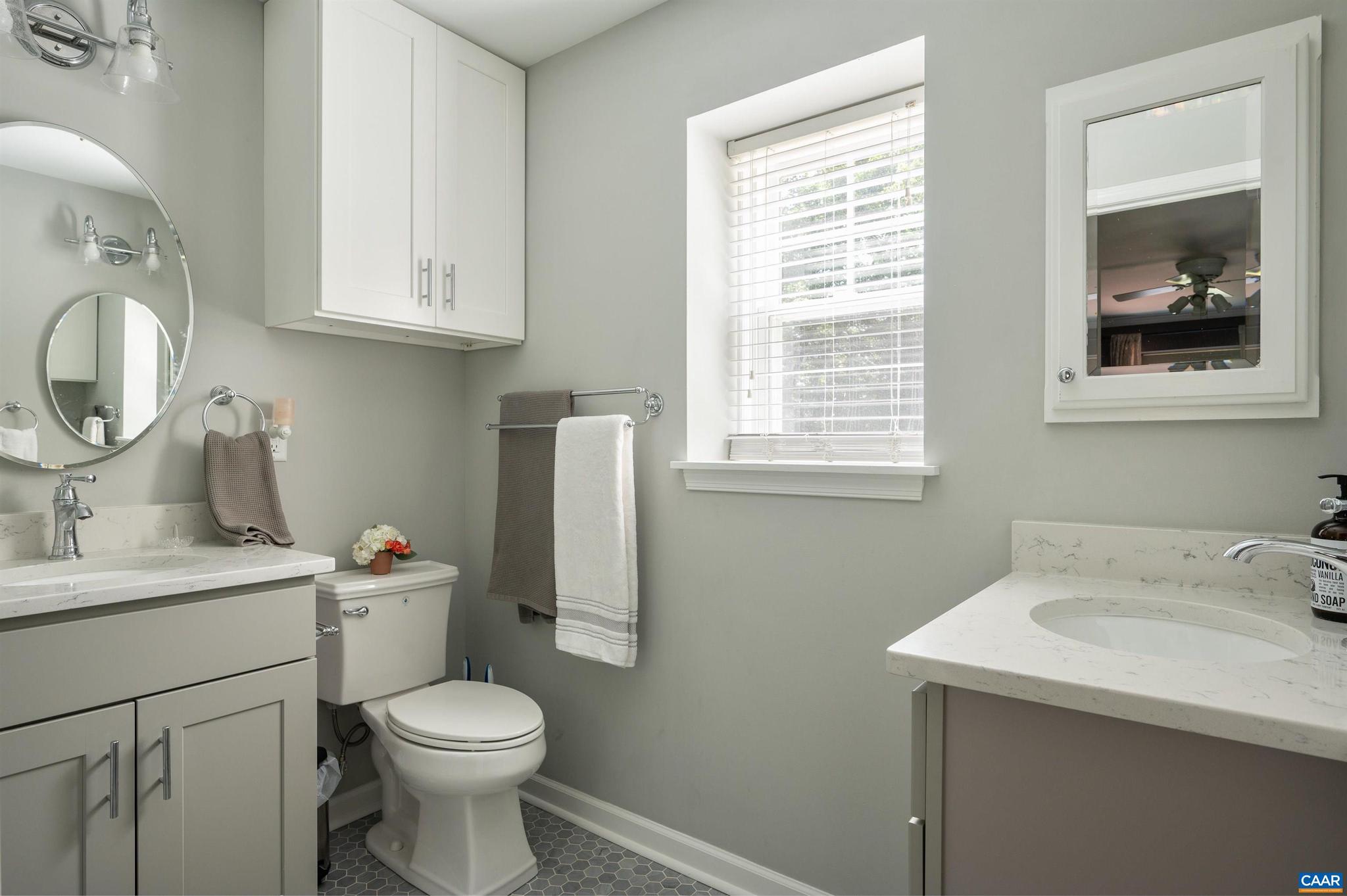 CANTERBURY HILLS - Residential