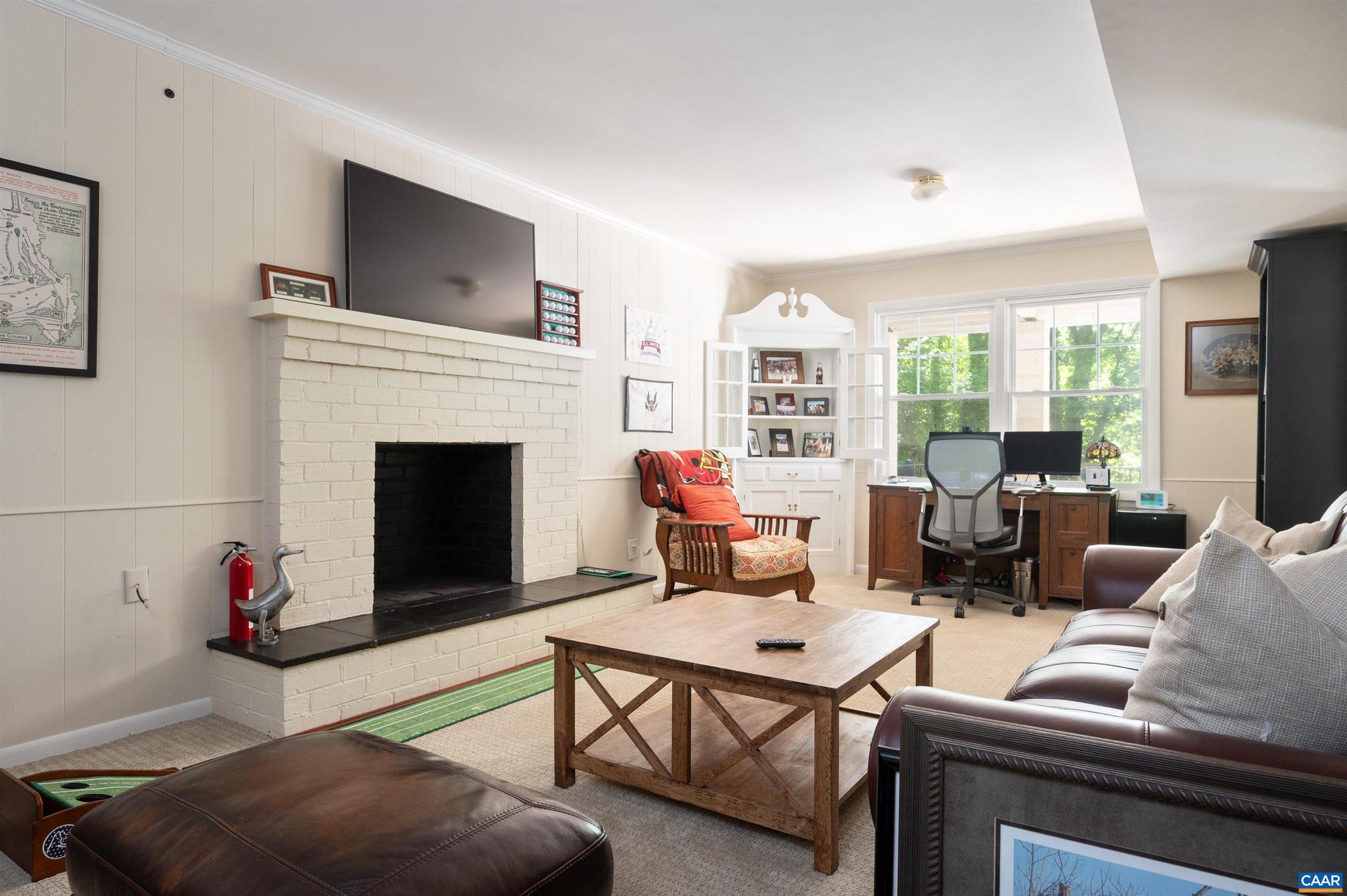 CANTERBURY HILLS - Residential