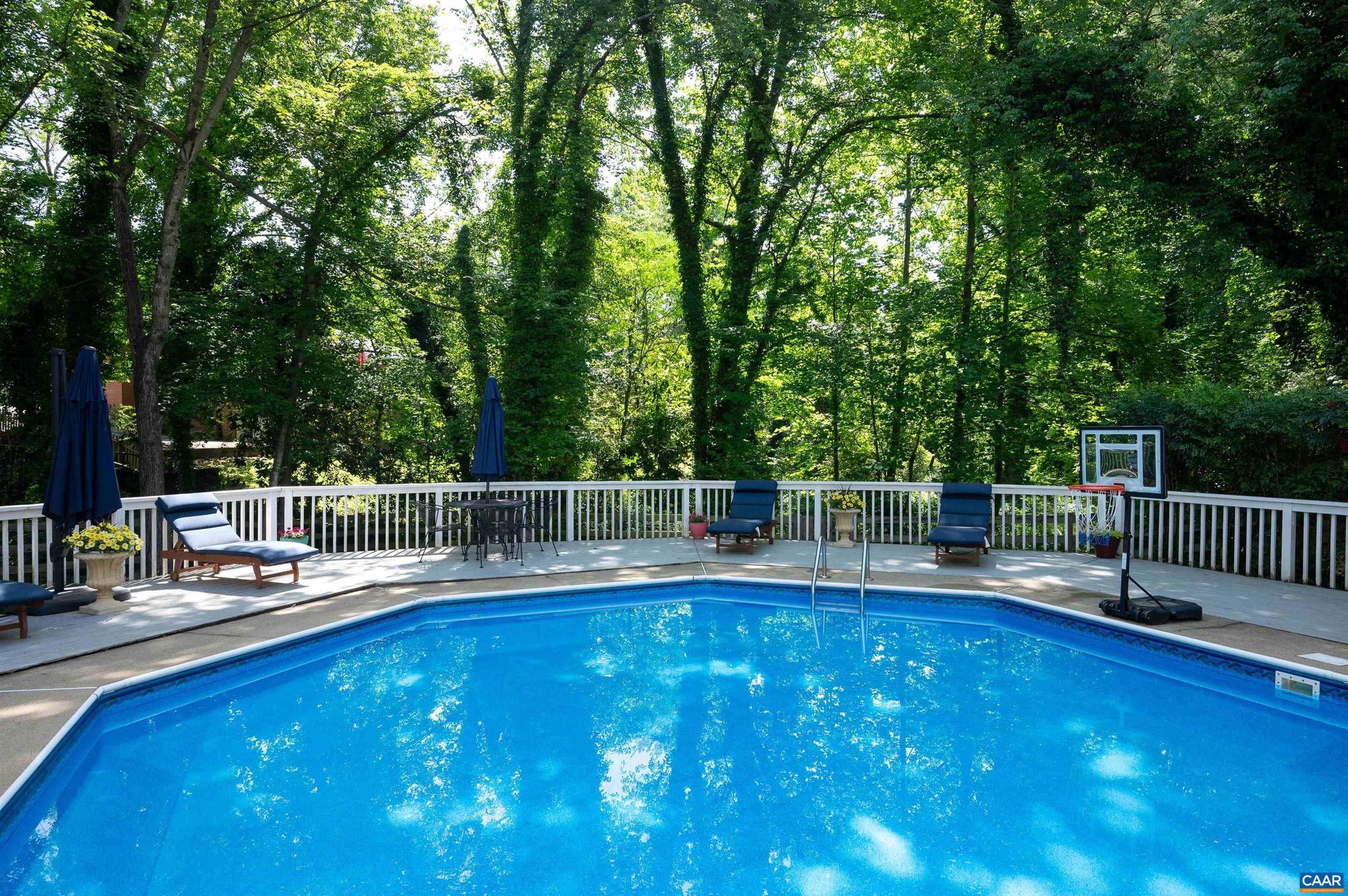 CANTERBURY HILLS - Residential