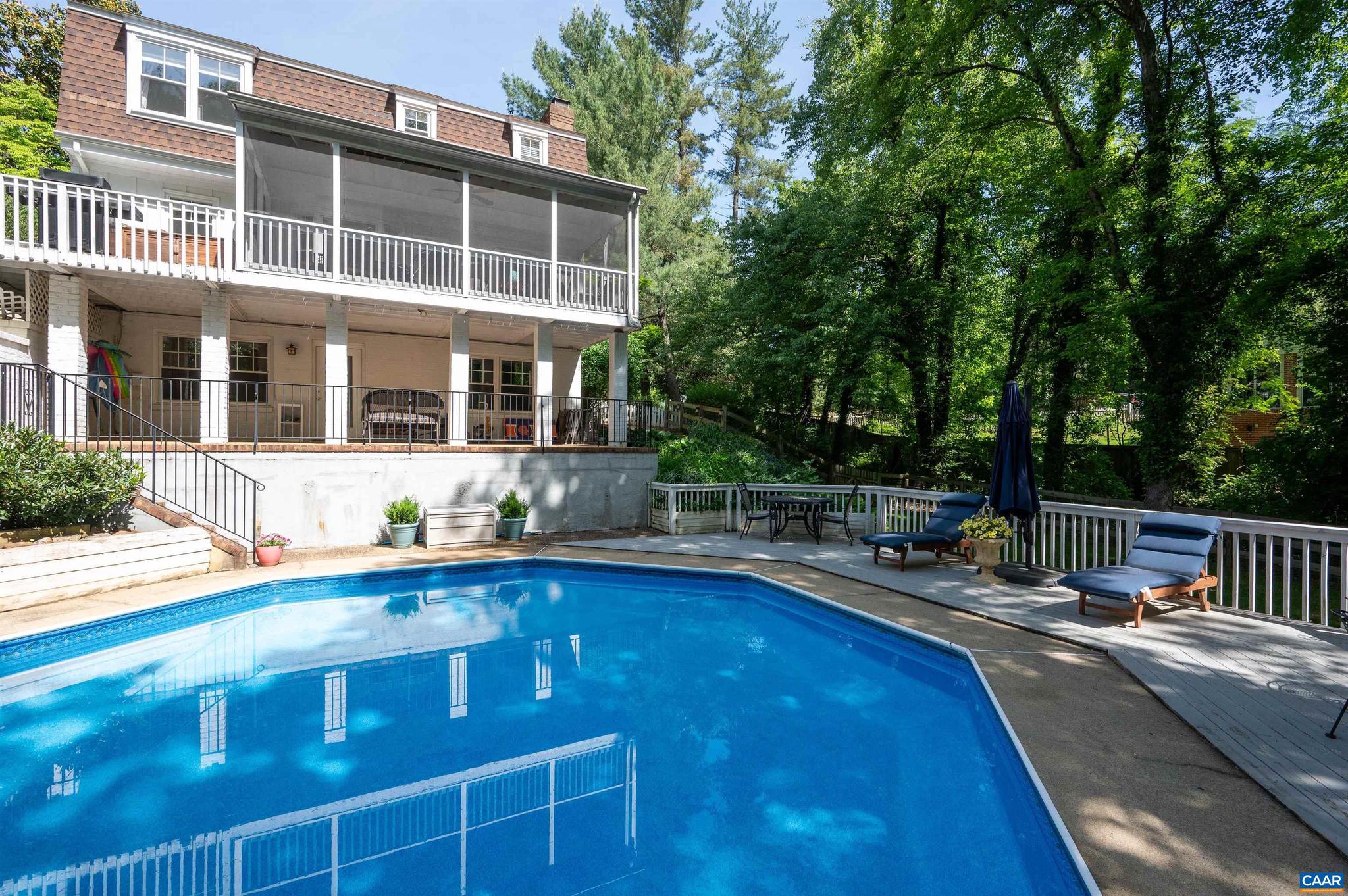 CANTERBURY HILLS - Residential