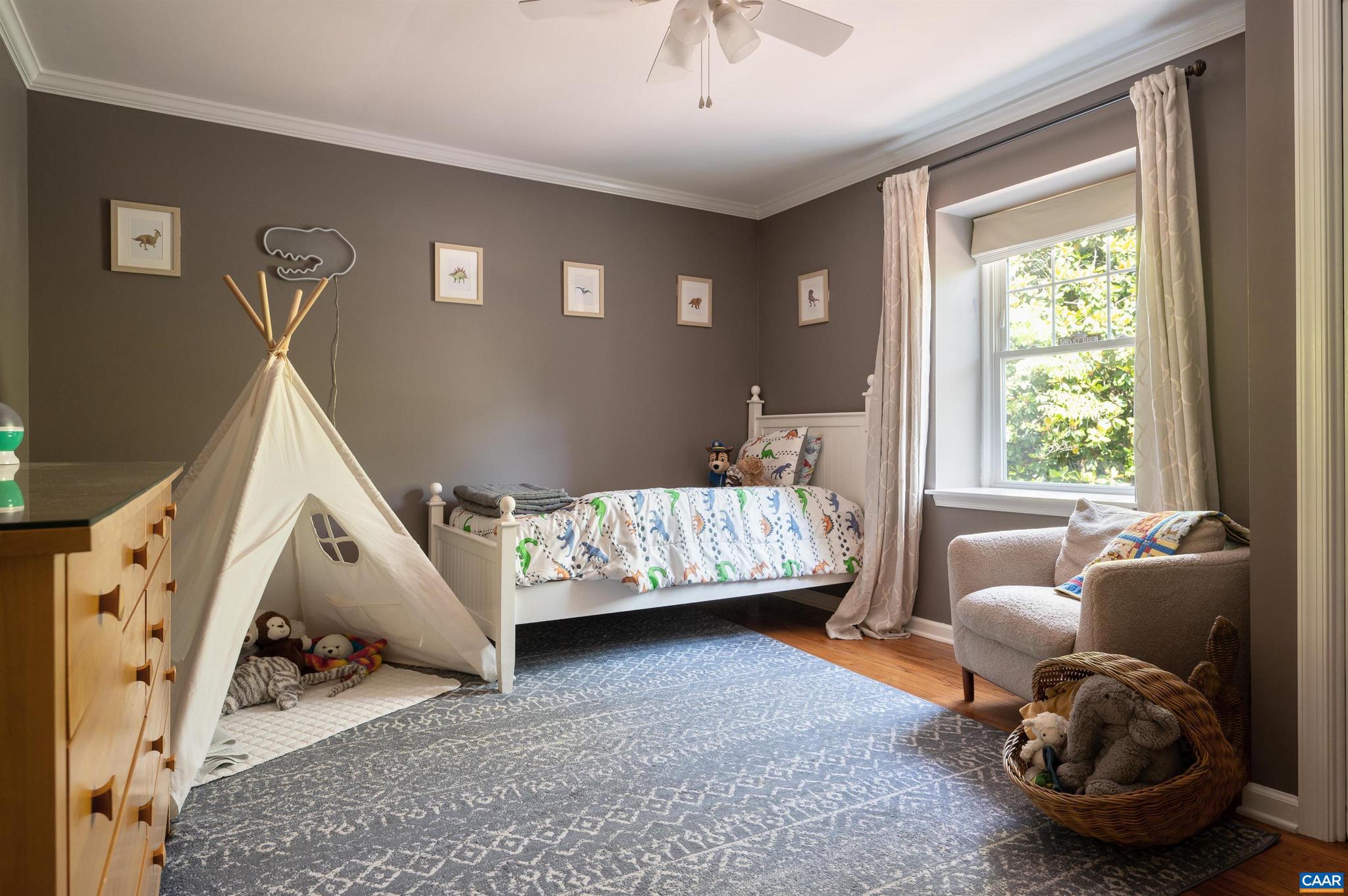 CANTERBURY HILLS - Residential