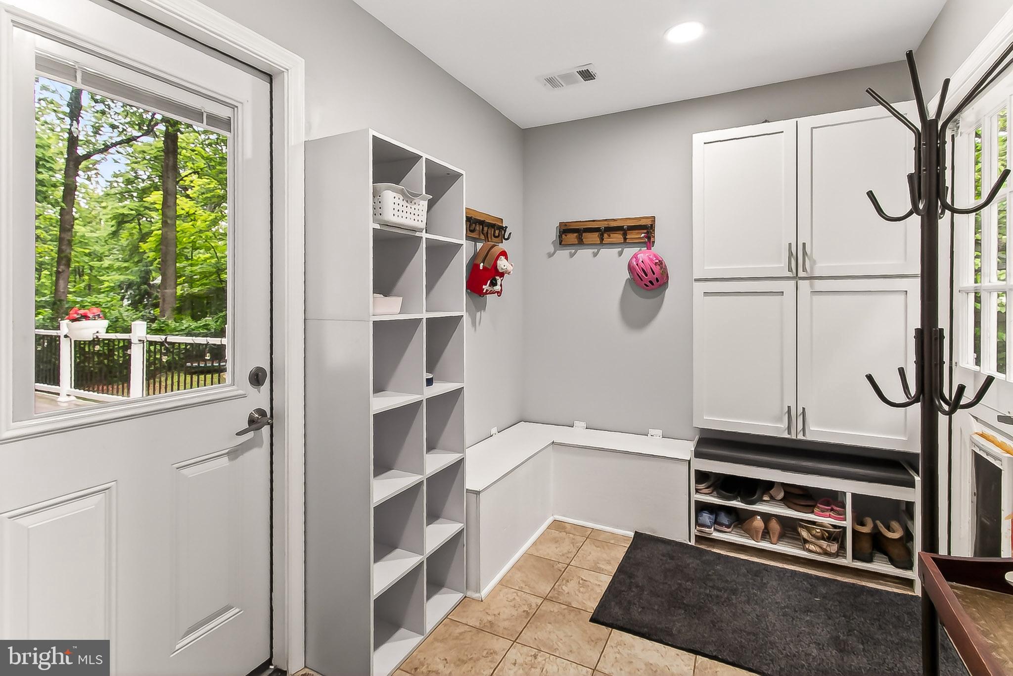 FAIRWOOD ACRES - Residential
