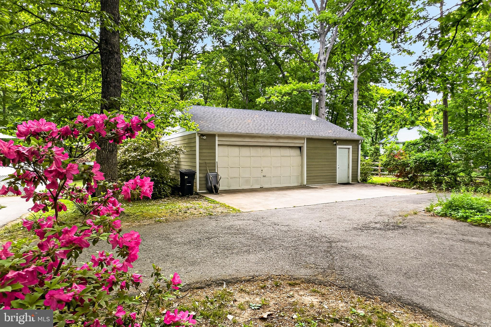FAIRWOOD ACRES - Residential