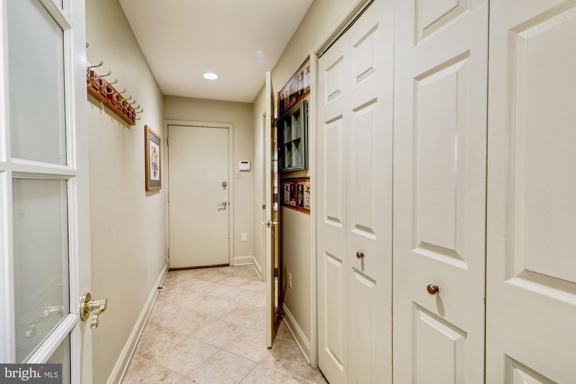 VILLAGE OF OAKLAND MILLS - Residential