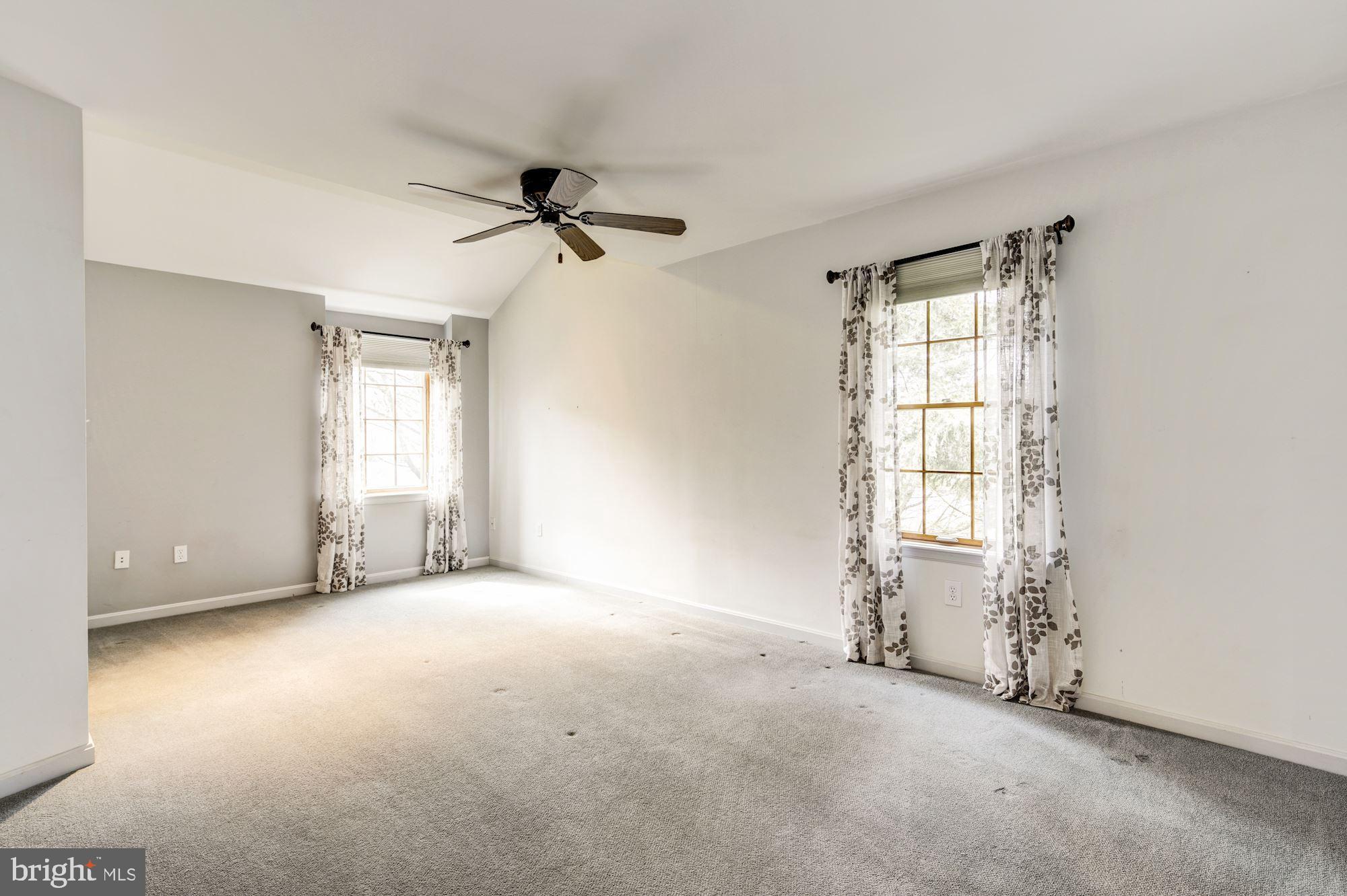 VILLAGE OF OAKLAND MILLS - Residential