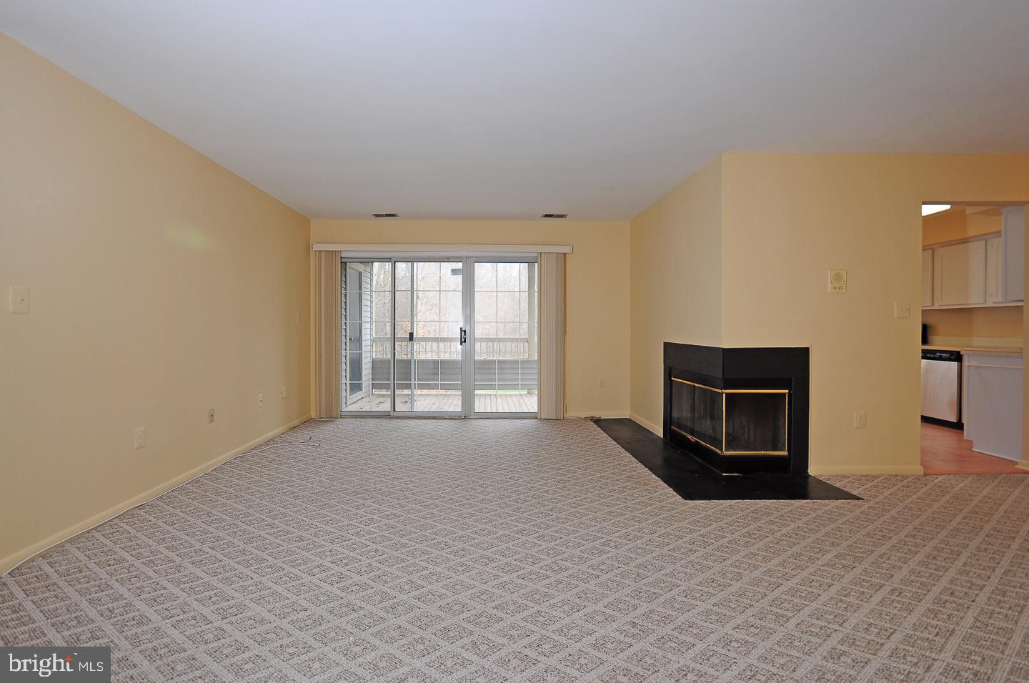 112 BISCAYNE COURT 7