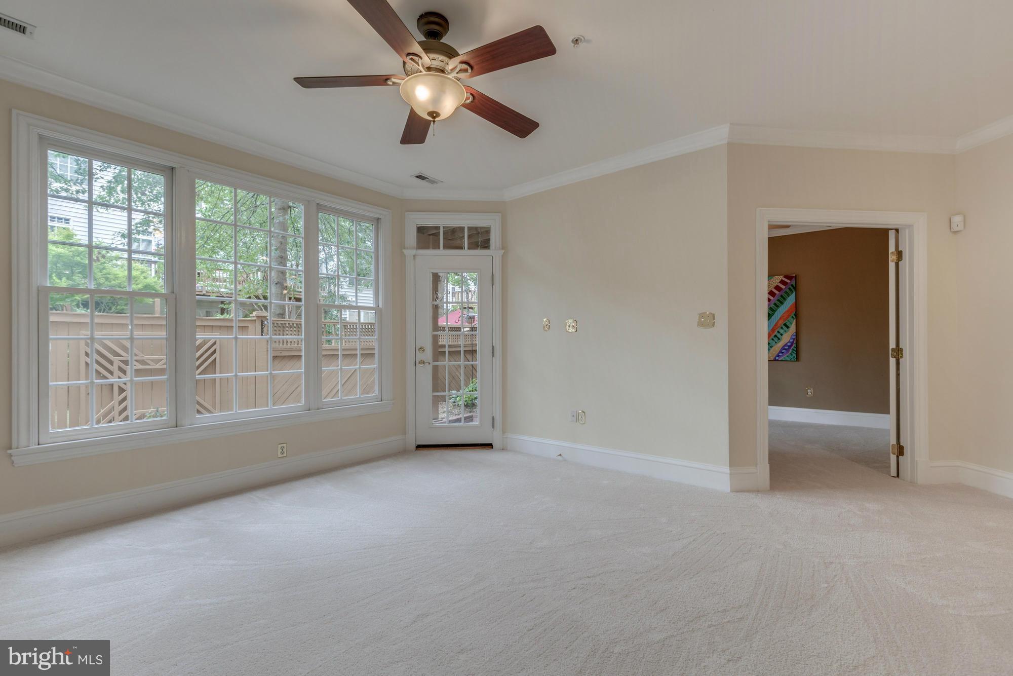 CAMERON STATION - Residential