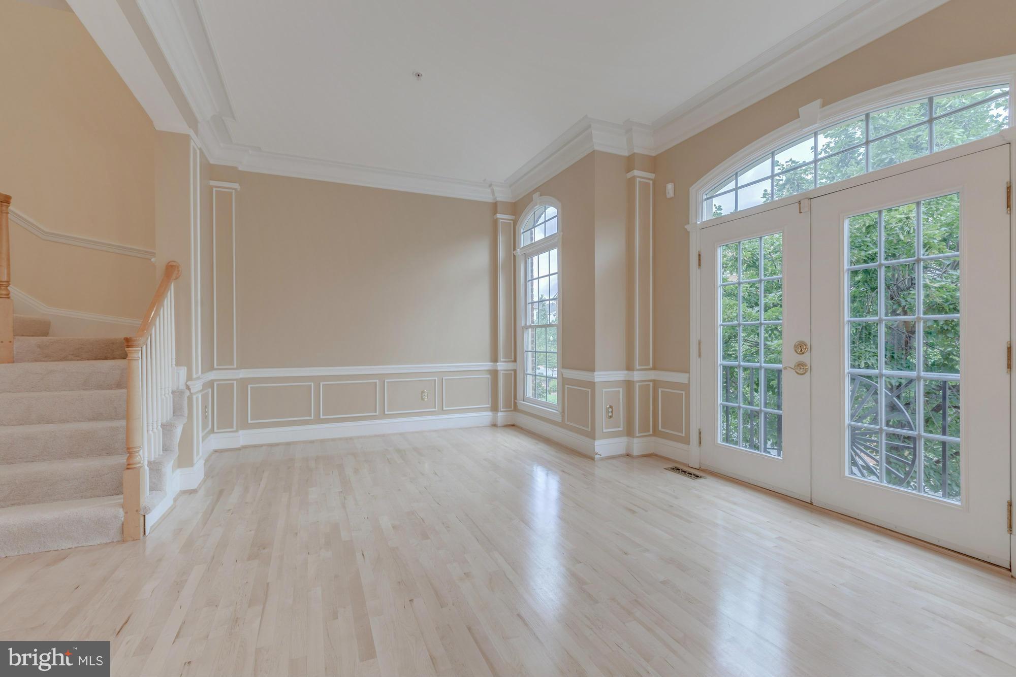 CAMERON STATION - Residential