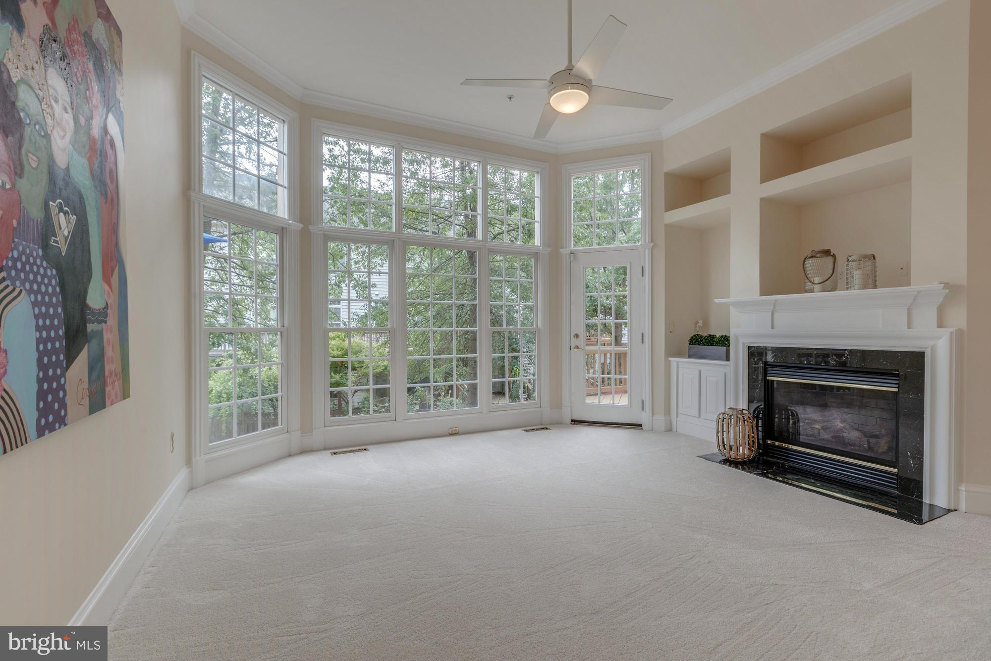 CAMERON STATION - Residential