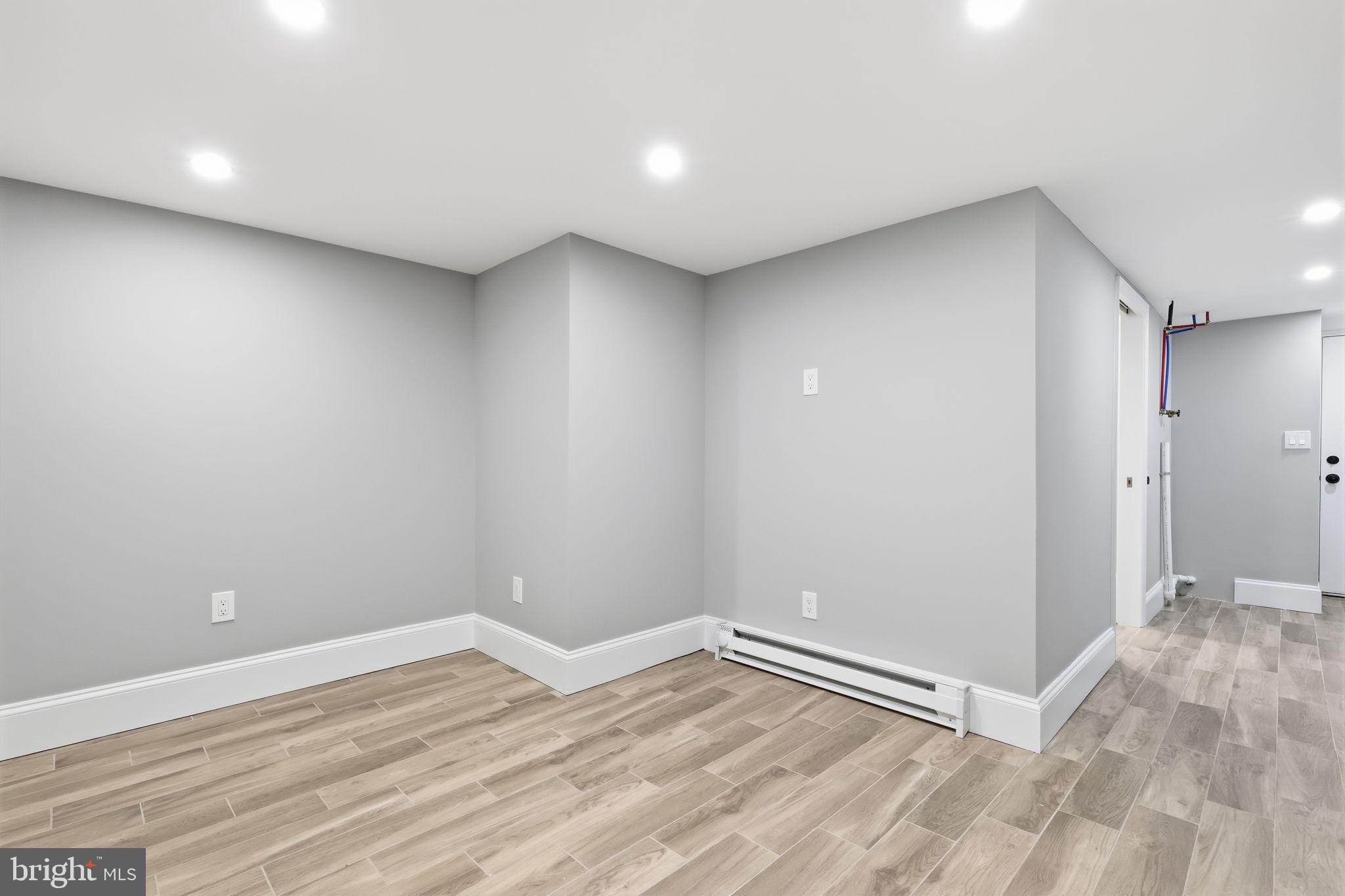 MAYFAIR - Residential