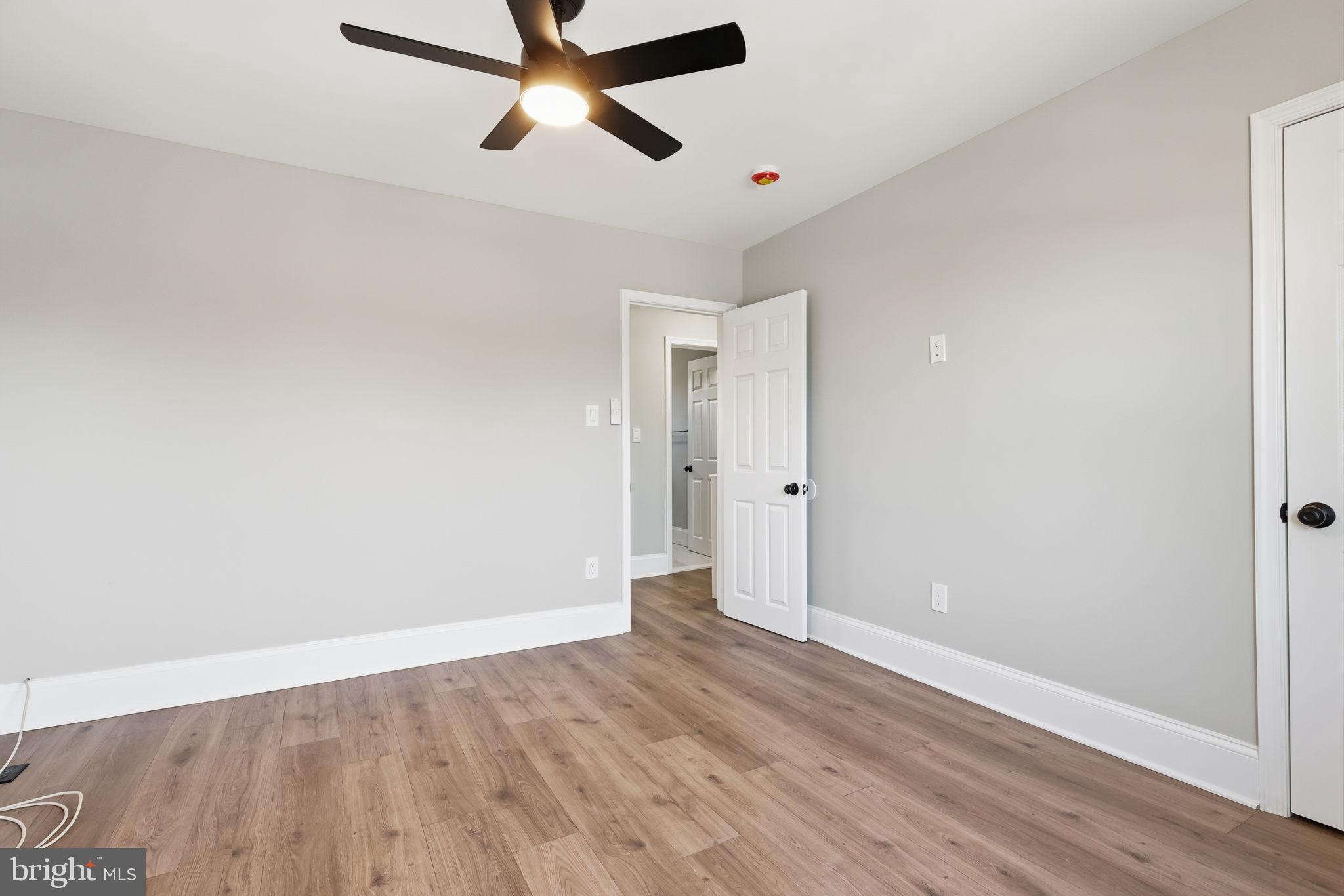 MAYFAIR - Residential