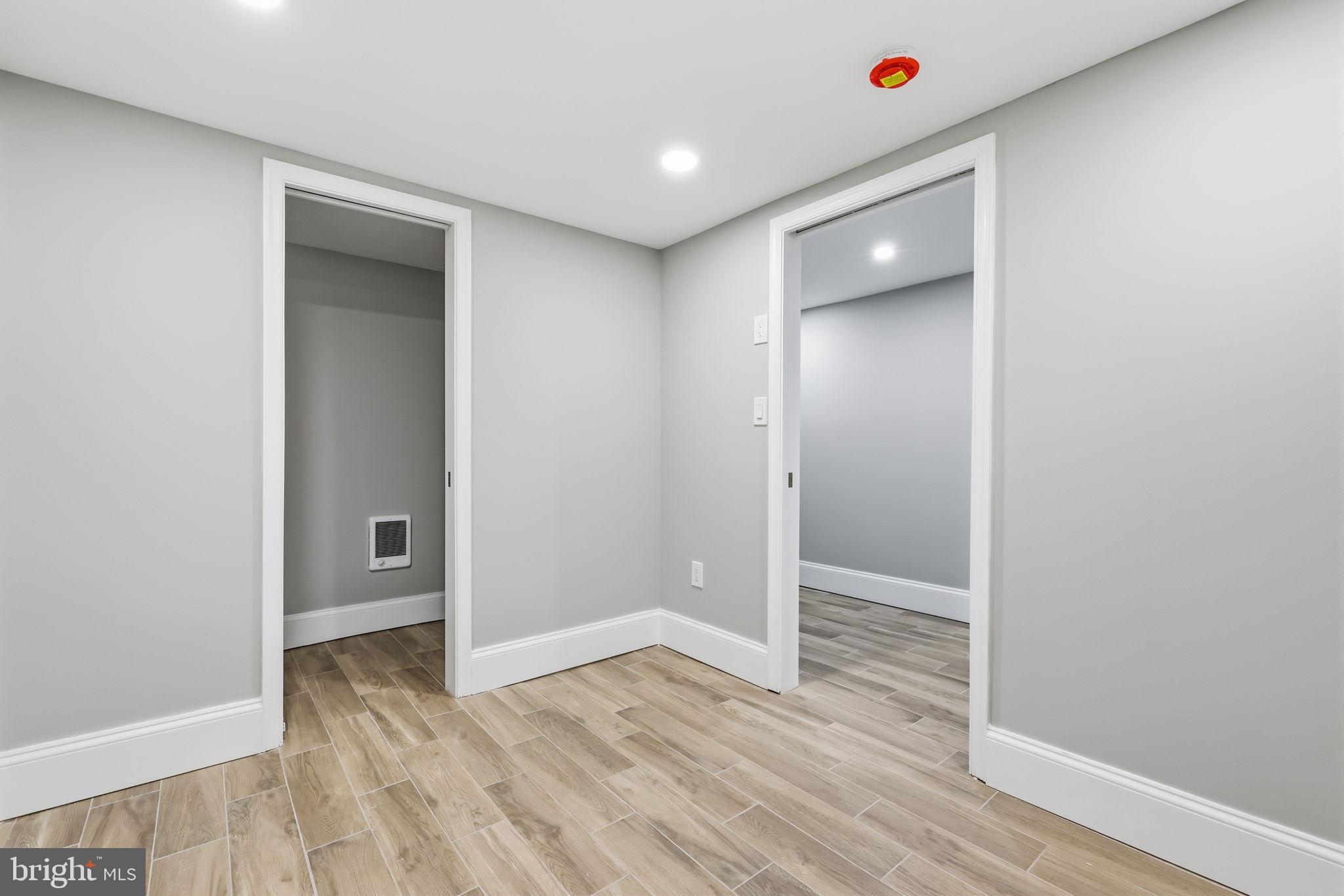 MAYFAIR - Residential