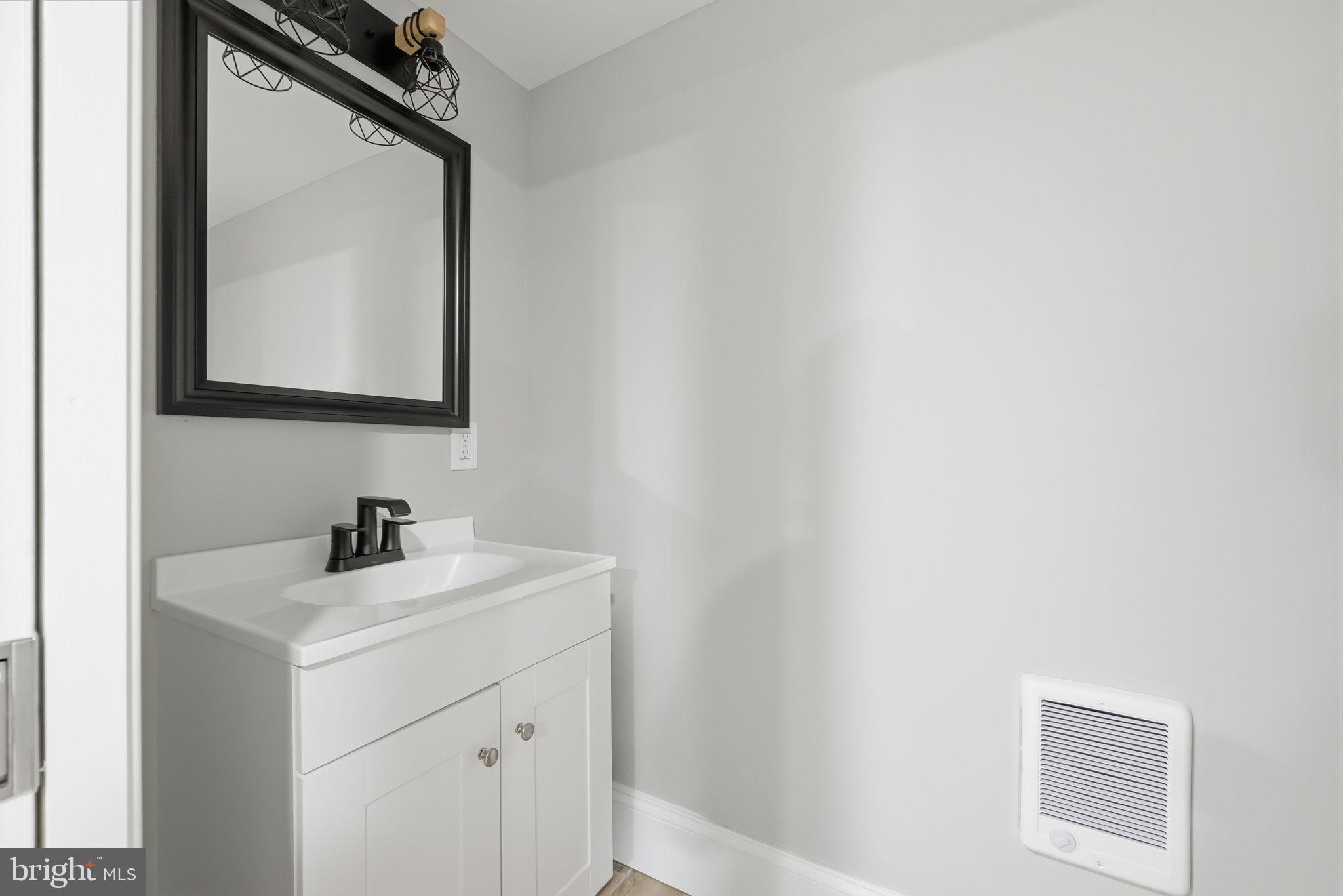 MAYFAIR - Residential