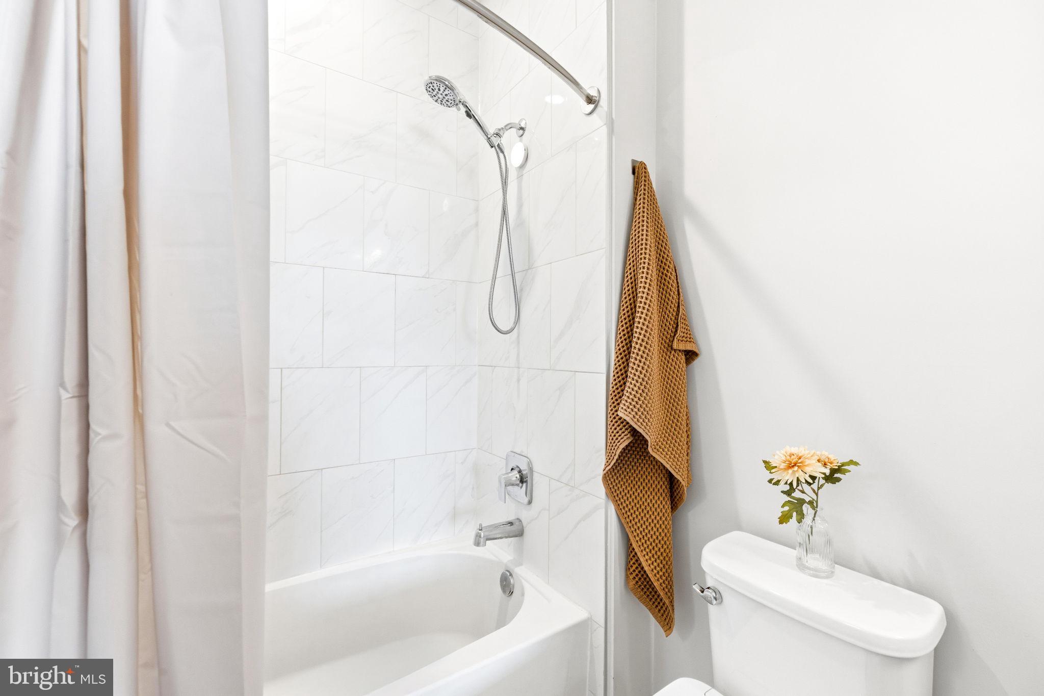 NATIONAL HARBOR - Residential