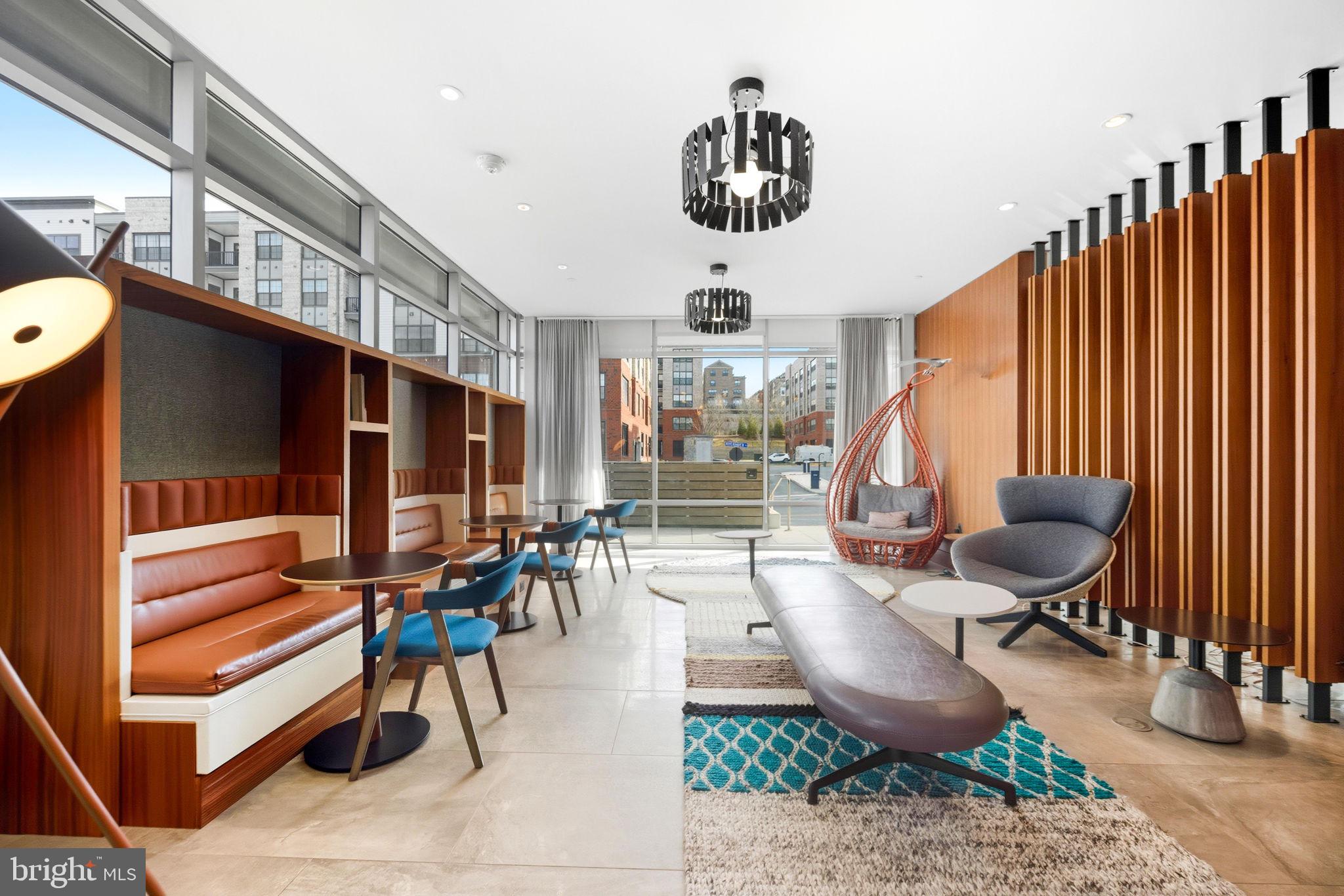 NATIONAL HARBOR - Residential