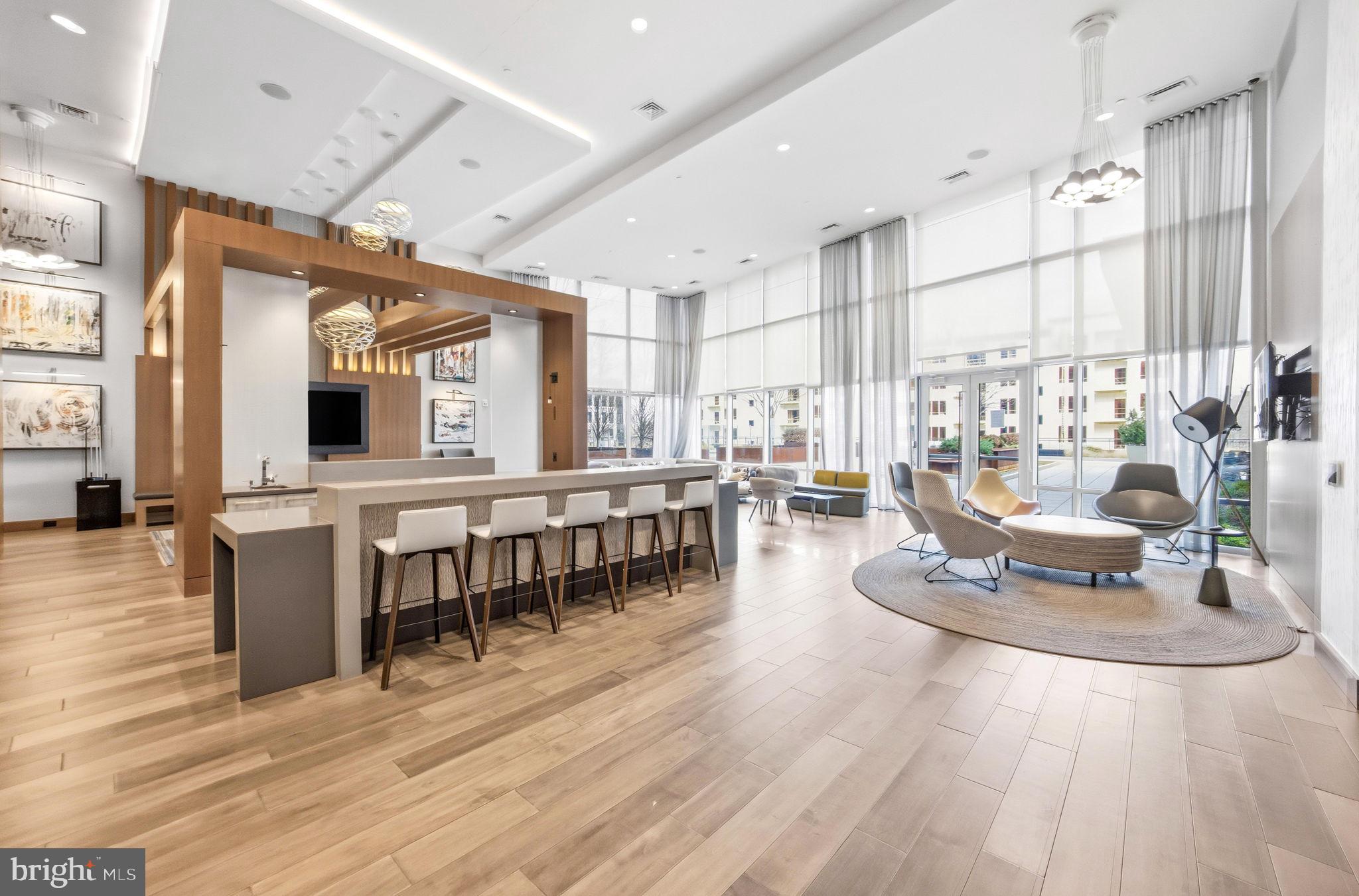 NATIONAL HARBOR - Residential