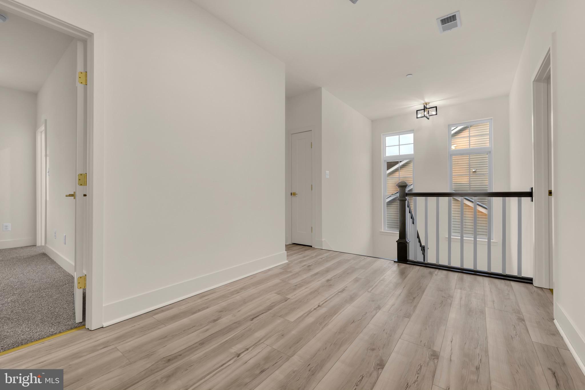 FOREST GREENS - Residential