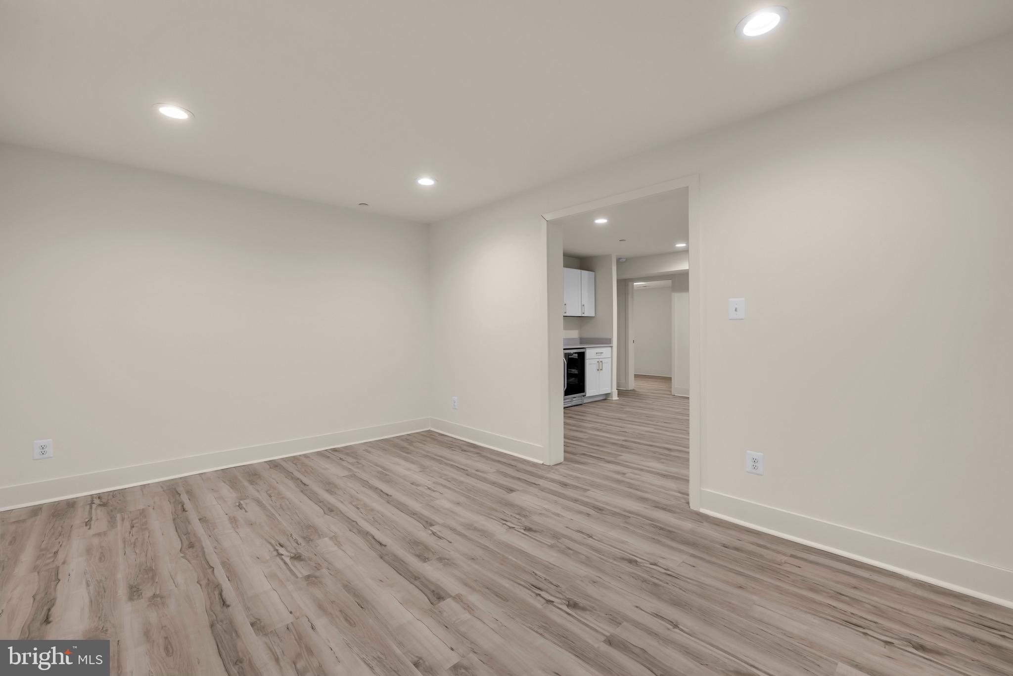 FOREST GREENS - Residential