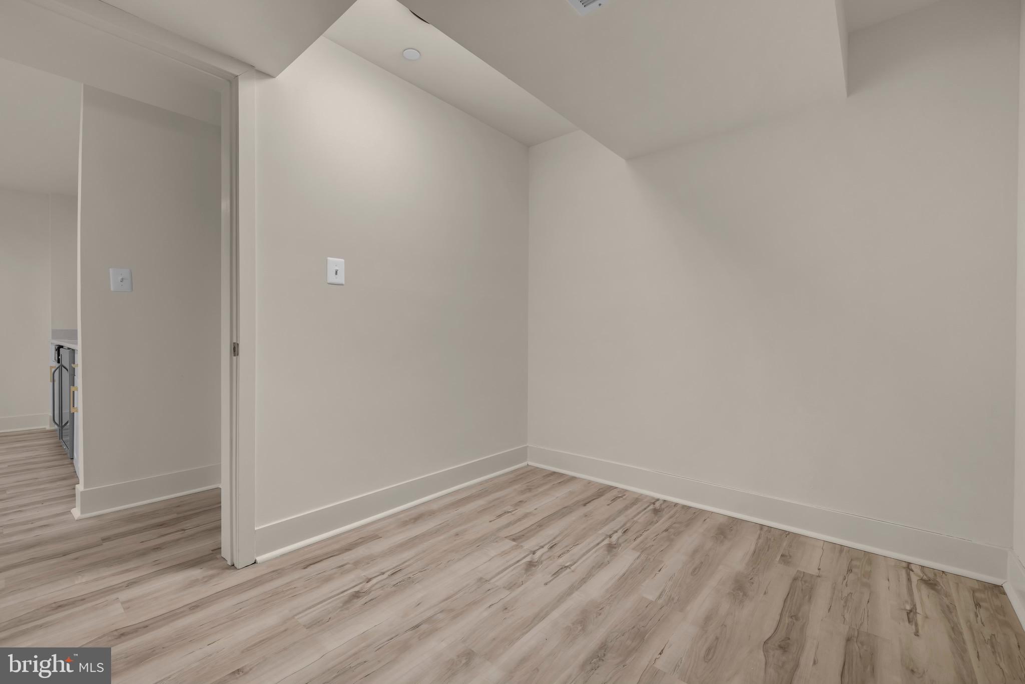 FOREST GREENS - Residential