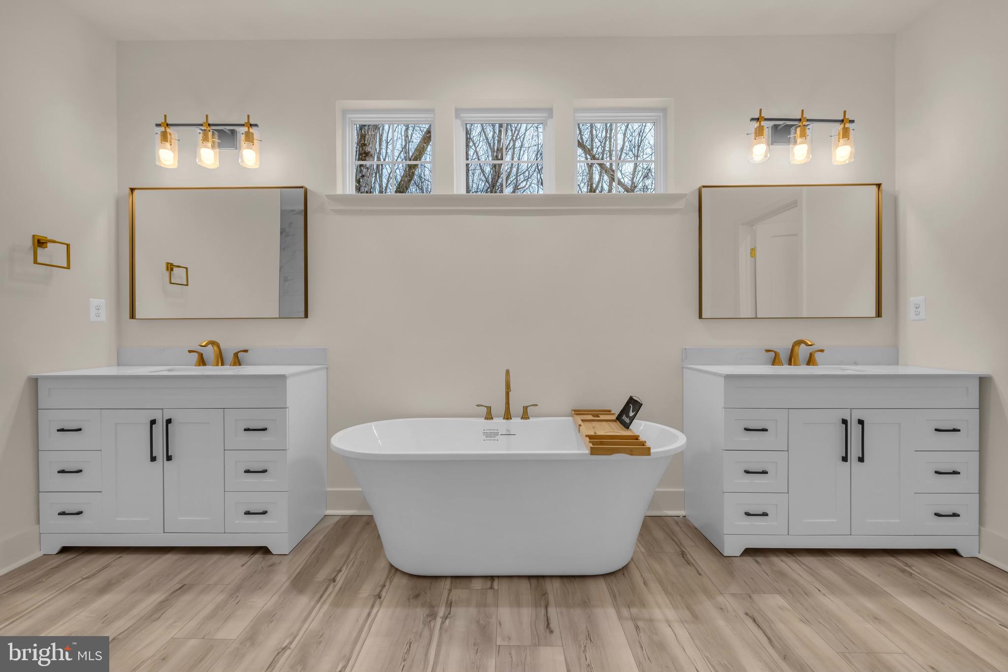 FOREST GREENS - Residential