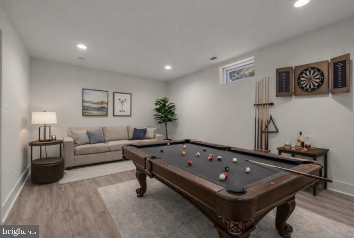 FOREST GREENS - Residential