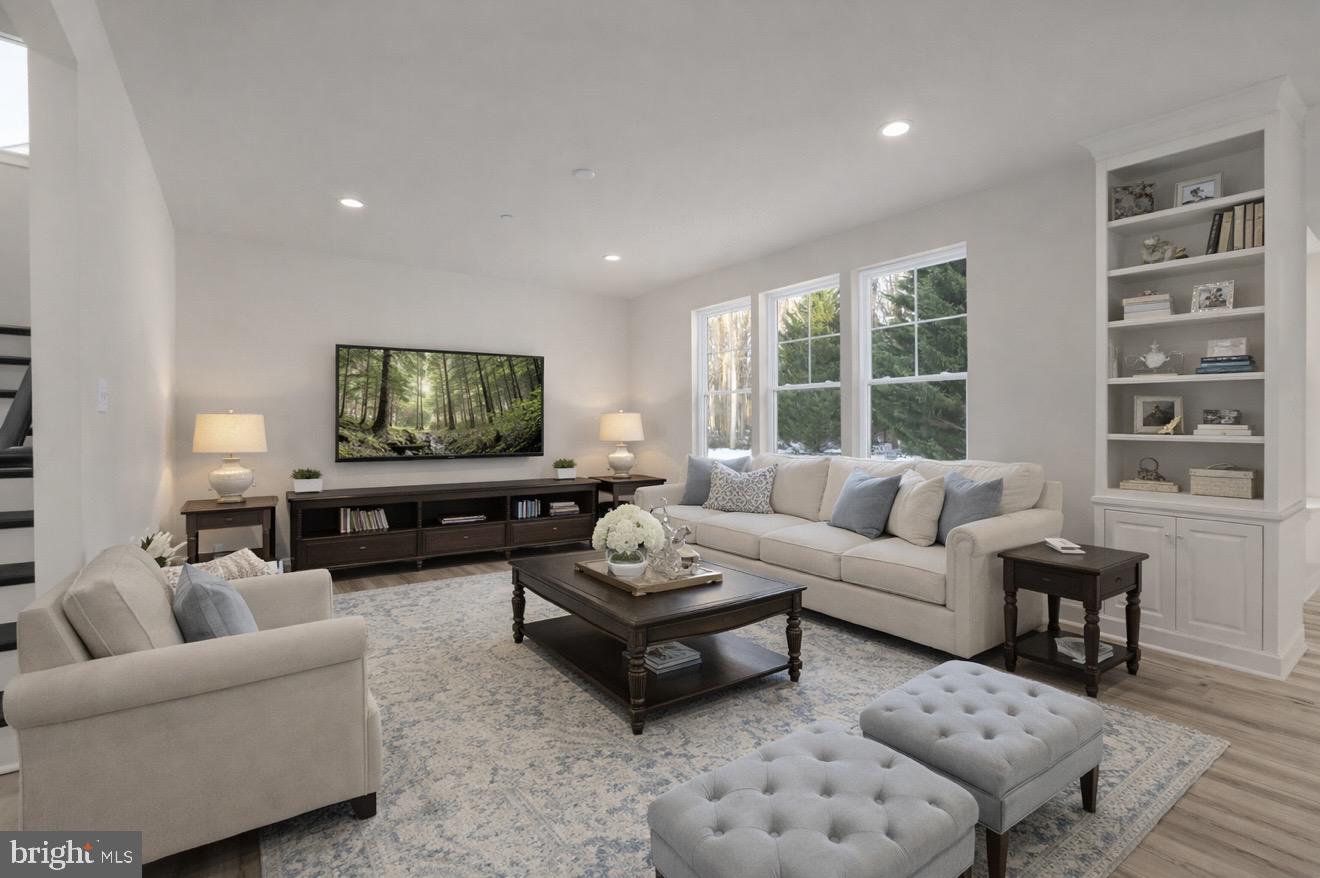 FOREST GREENS - Residential