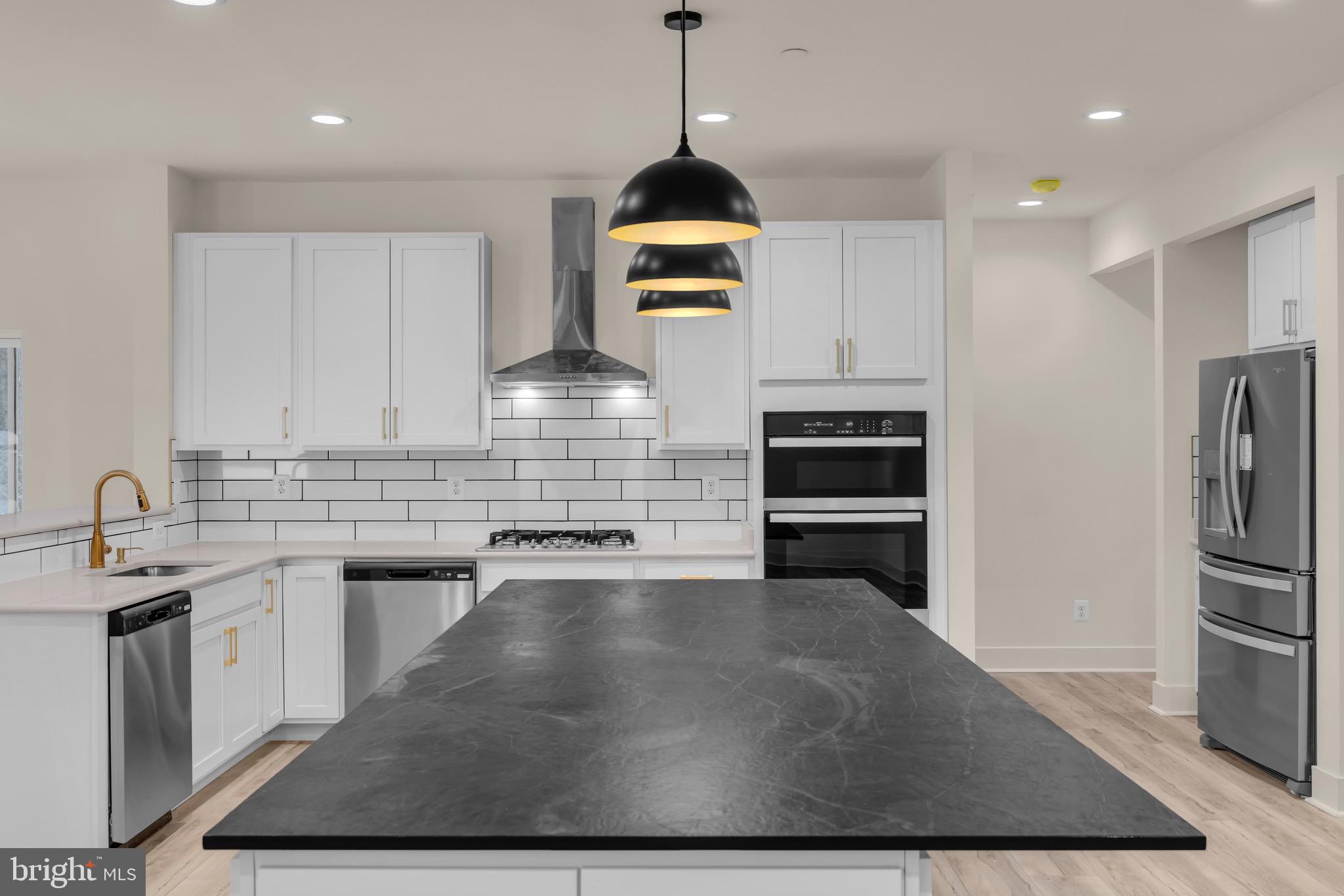 FOREST GREENS - Residential