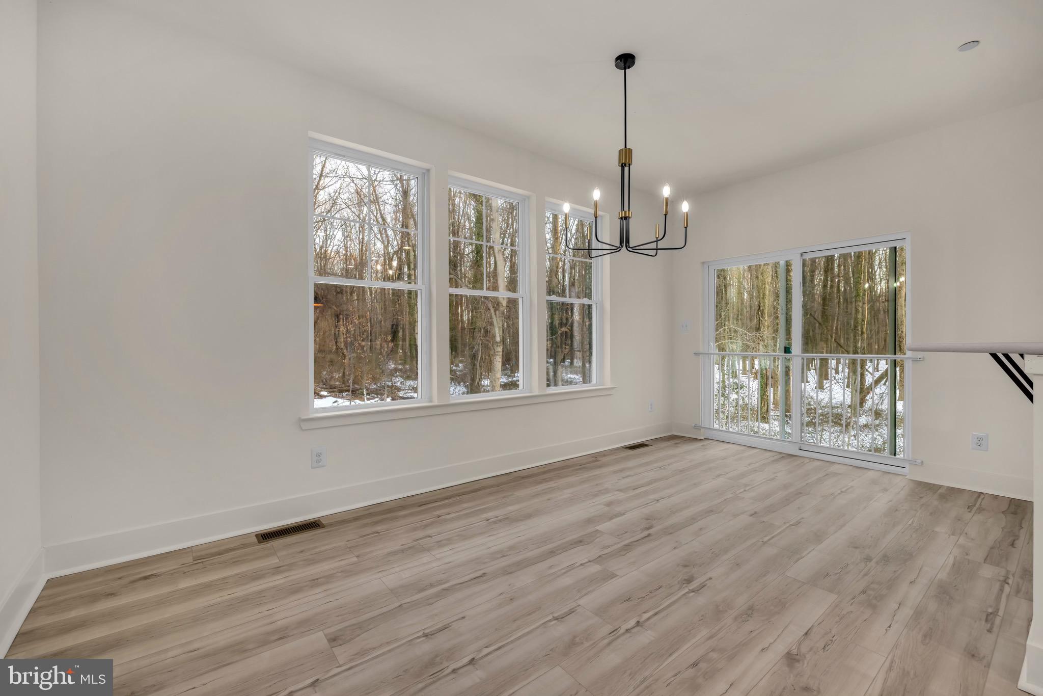 FOREST GREENS - Residential