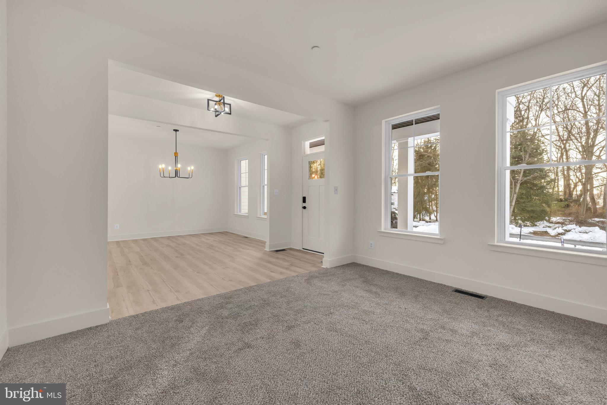 FOREST GREENS - Residential