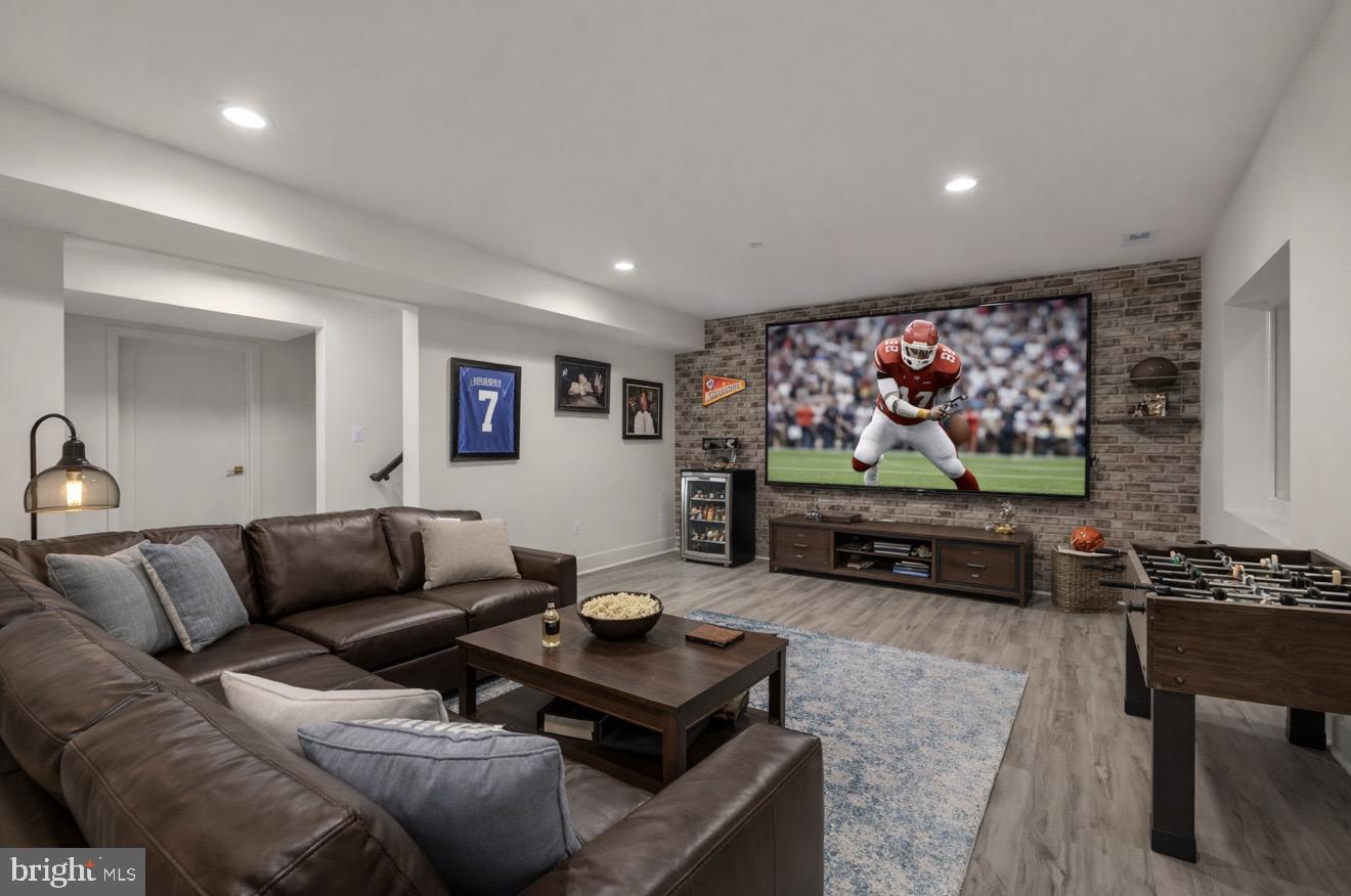 FOREST GREENS - Residential