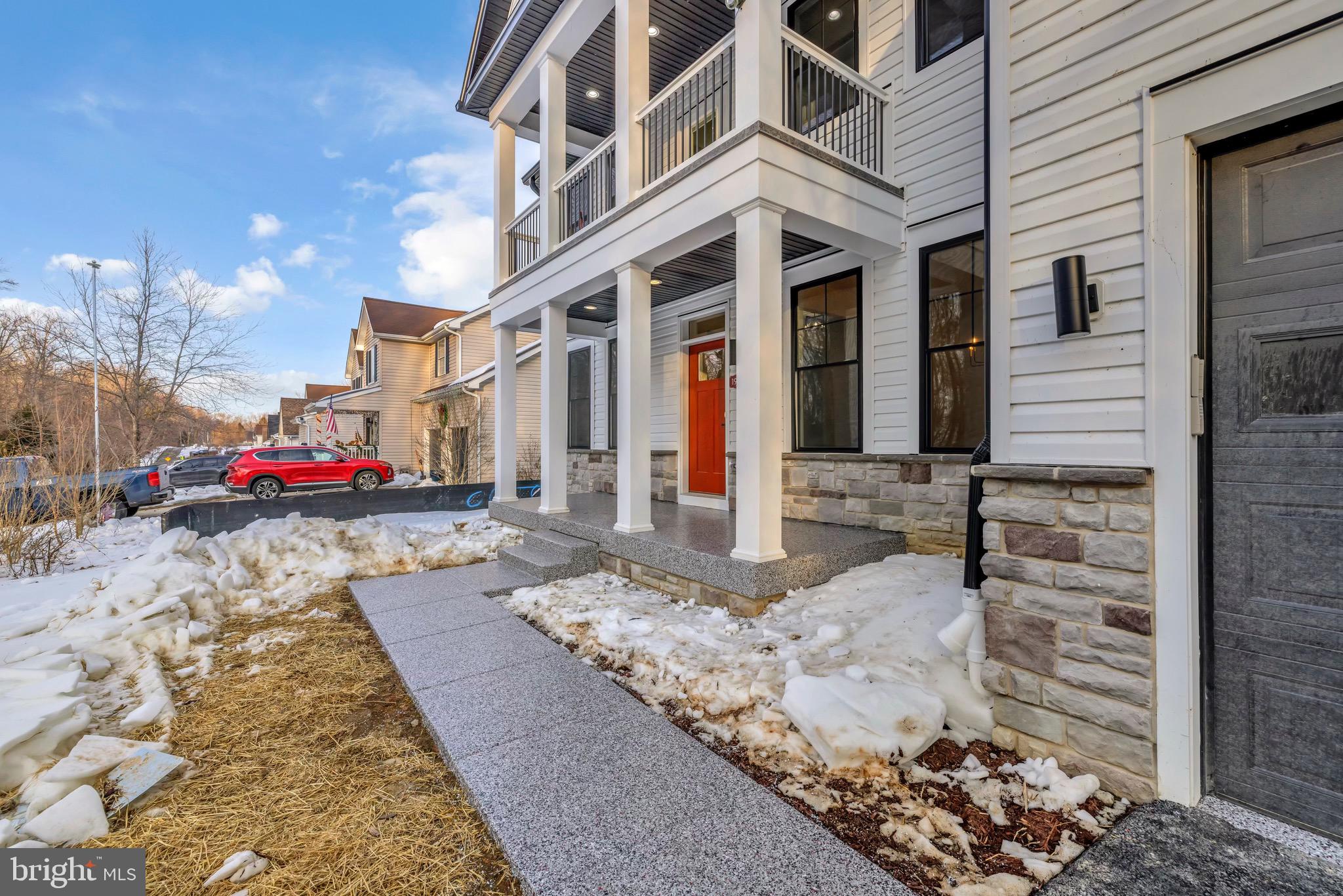 FOREST GREENS - Residential