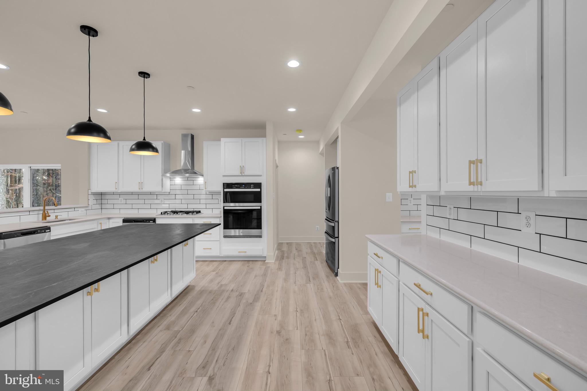 FOREST GREENS - Residential