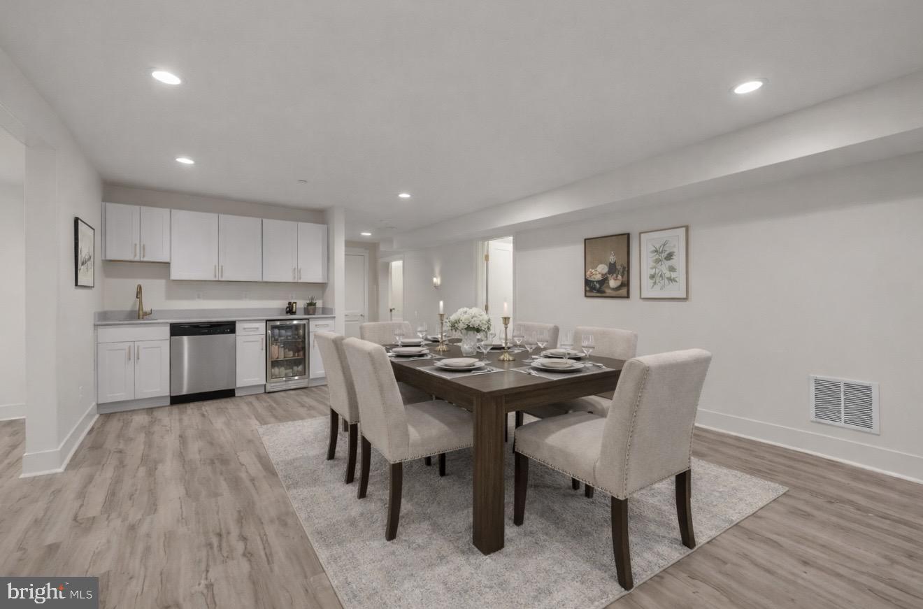 FOREST GREENS - Residential