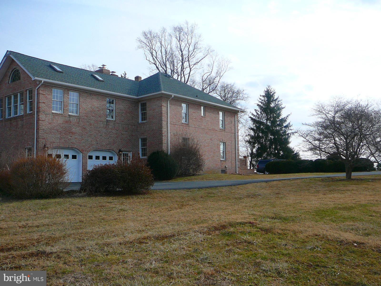 KINGSVILLE - Residential