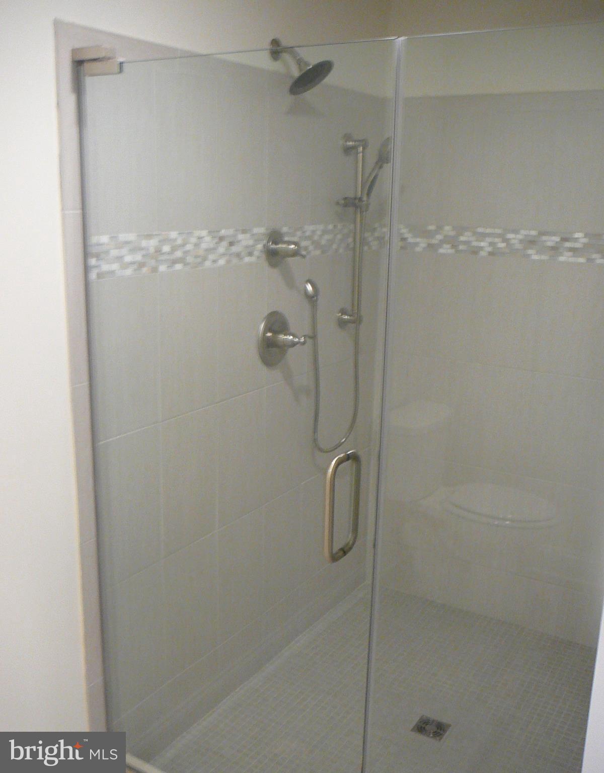 KINGSVILLE - Residential