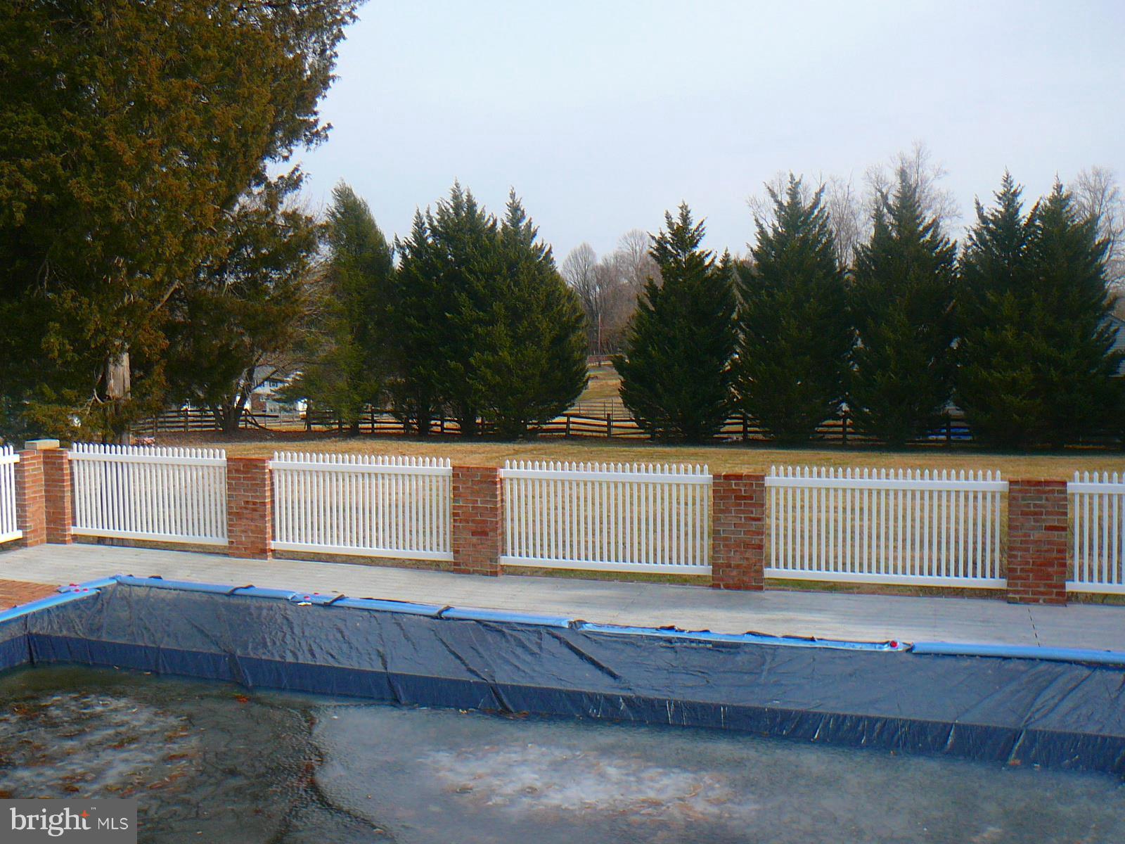 KINGSVILLE - Residential