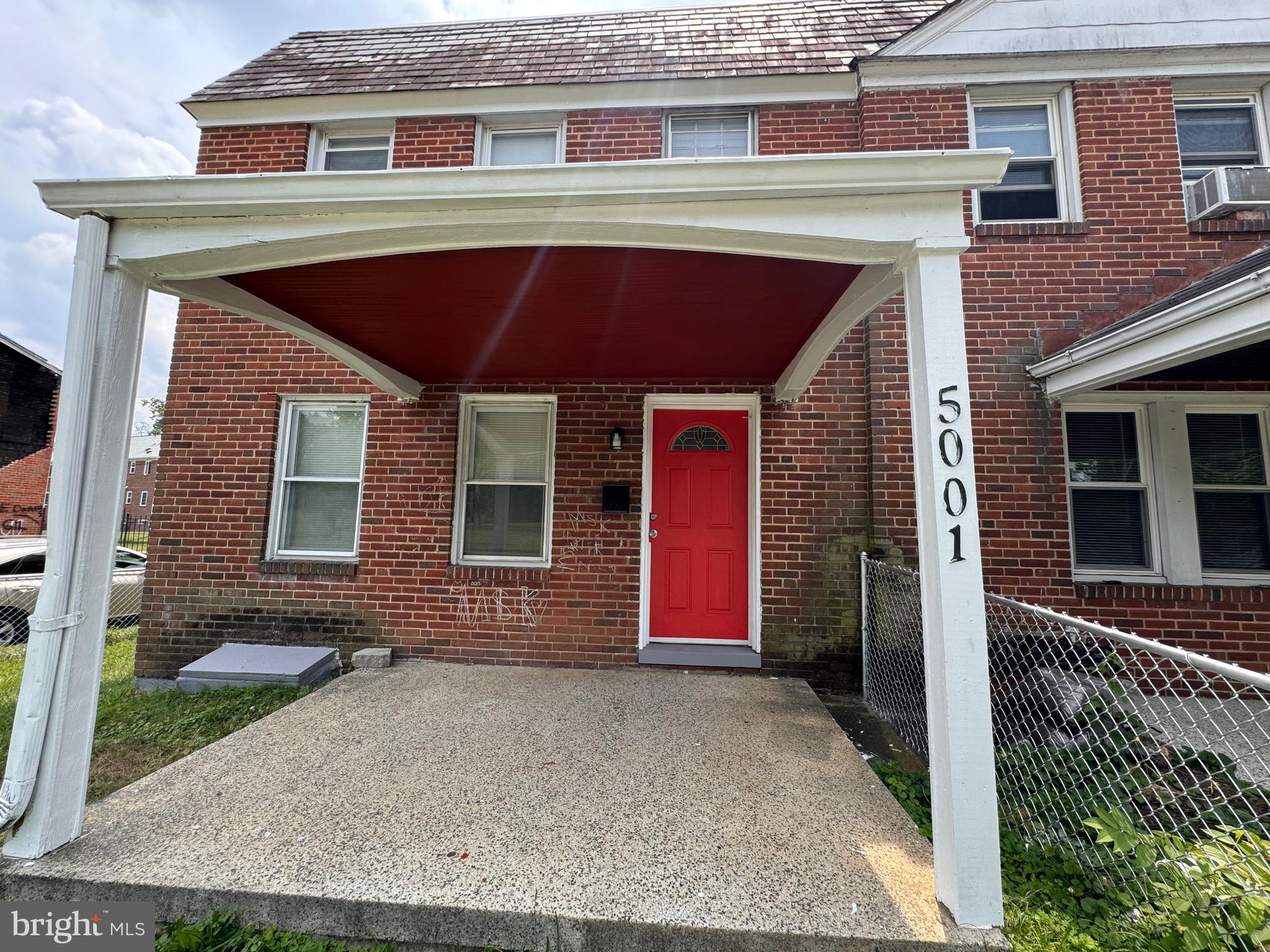 YALE HEIGHTS - Residential Lease