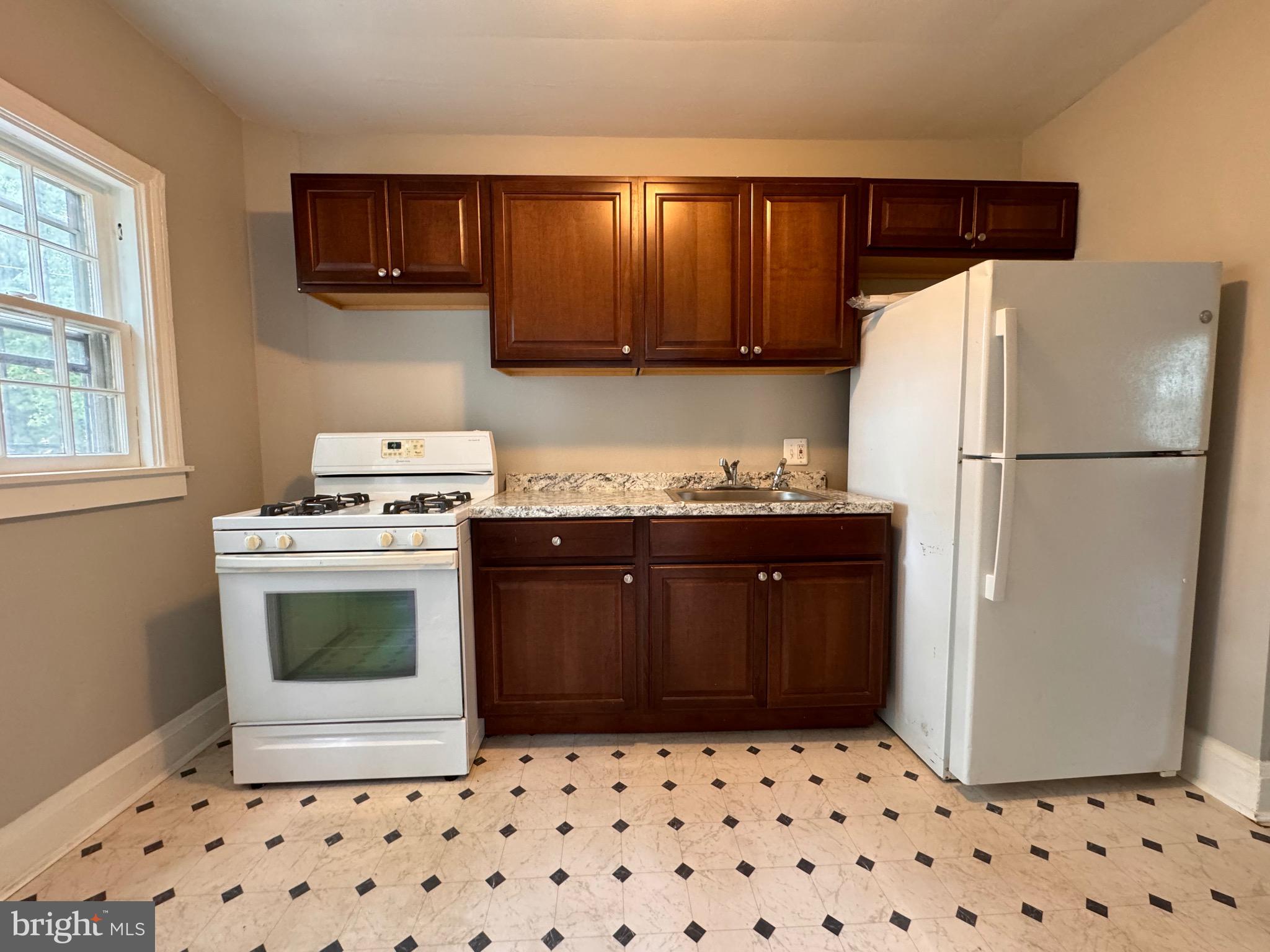 YALE HEIGHTS - Residential Lease