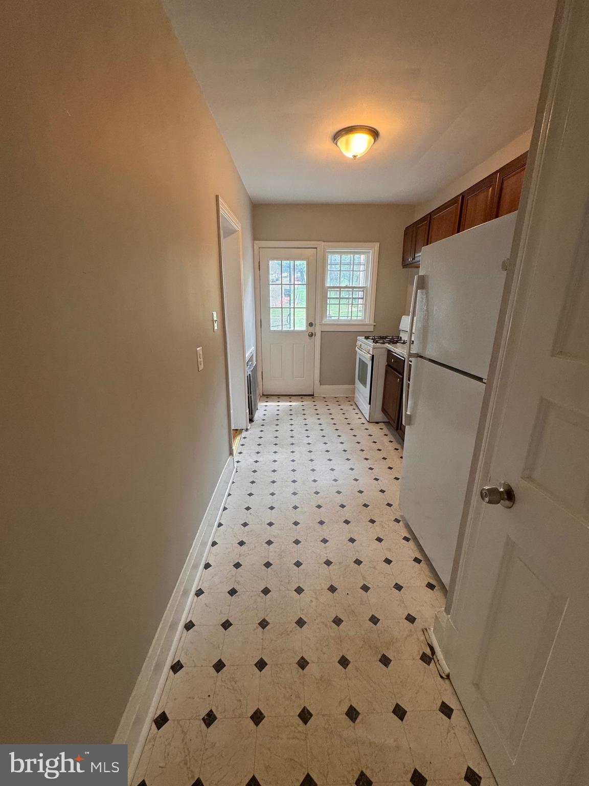 YALE HEIGHTS - Residential Lease