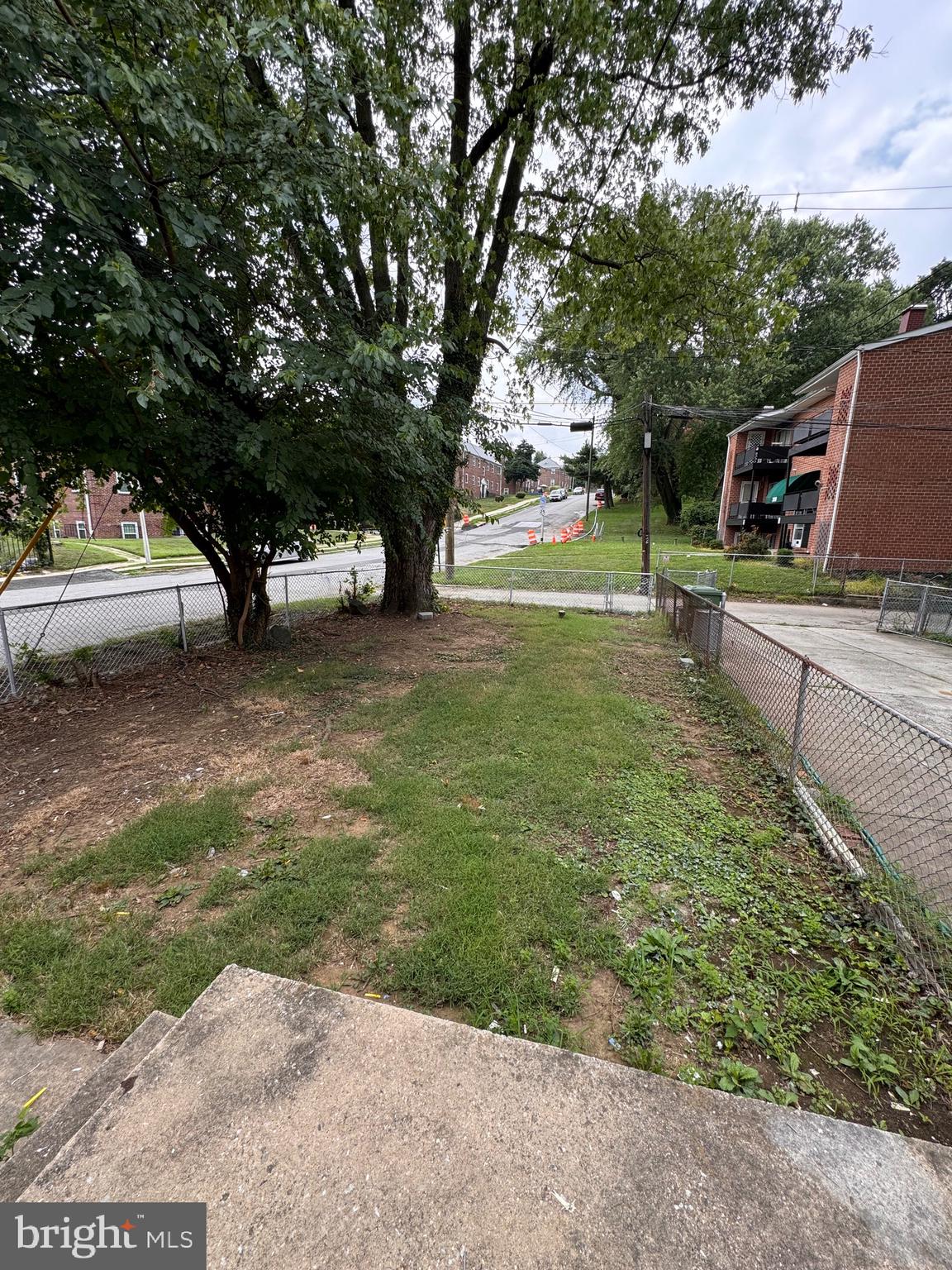 YALE HEIGHTS - Residential Lease