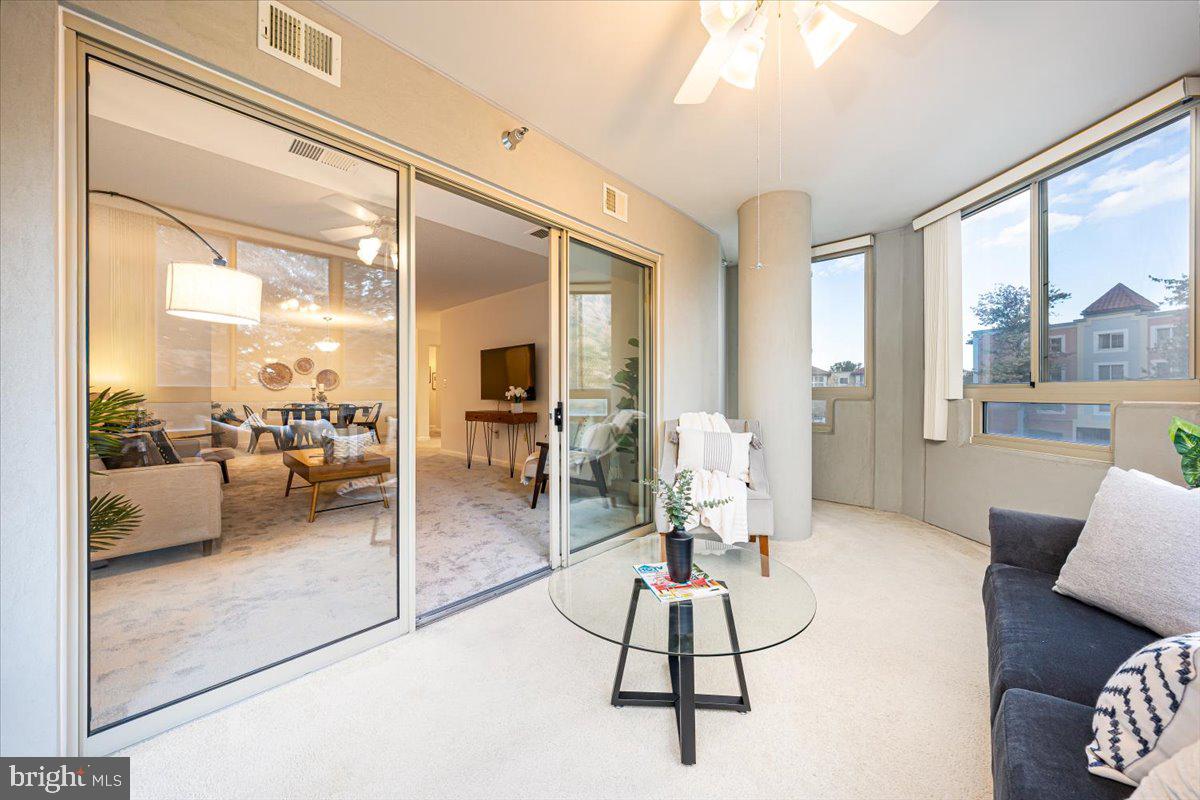 LEISURE WORLD - Residential