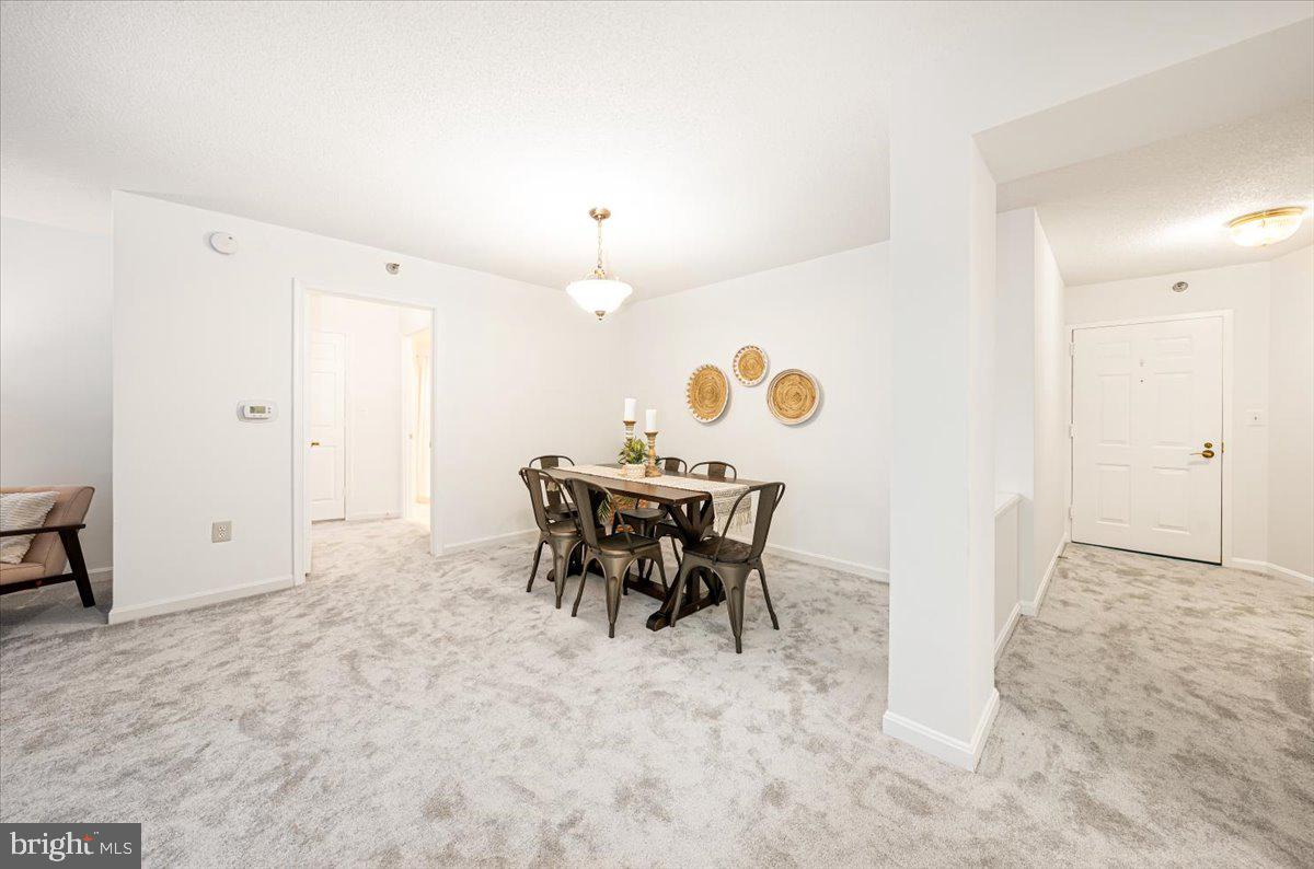 LEISURE WORLD - Residential