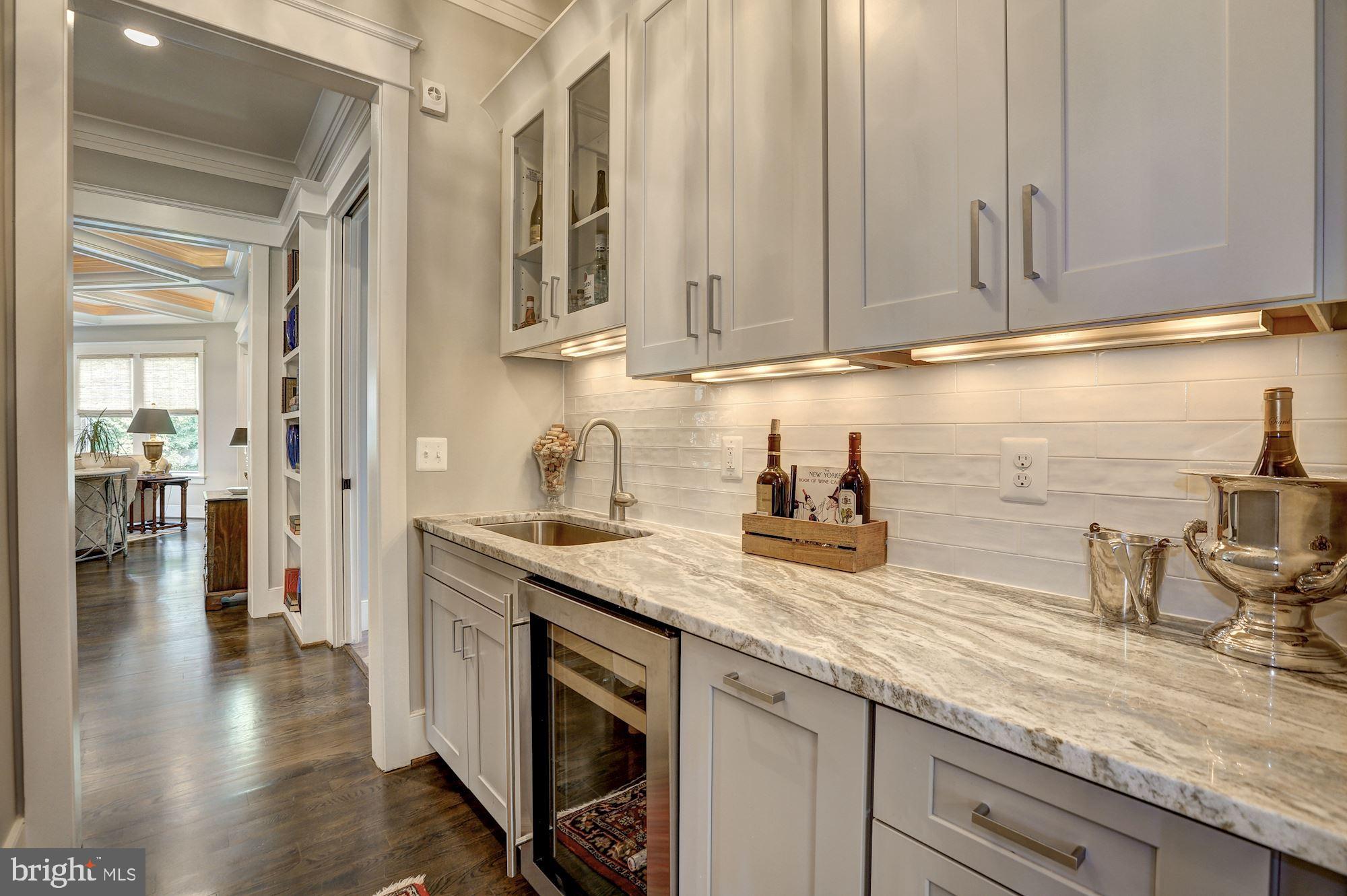 WESTBRIAR COUNTRY CLUB ESTATES - Residential