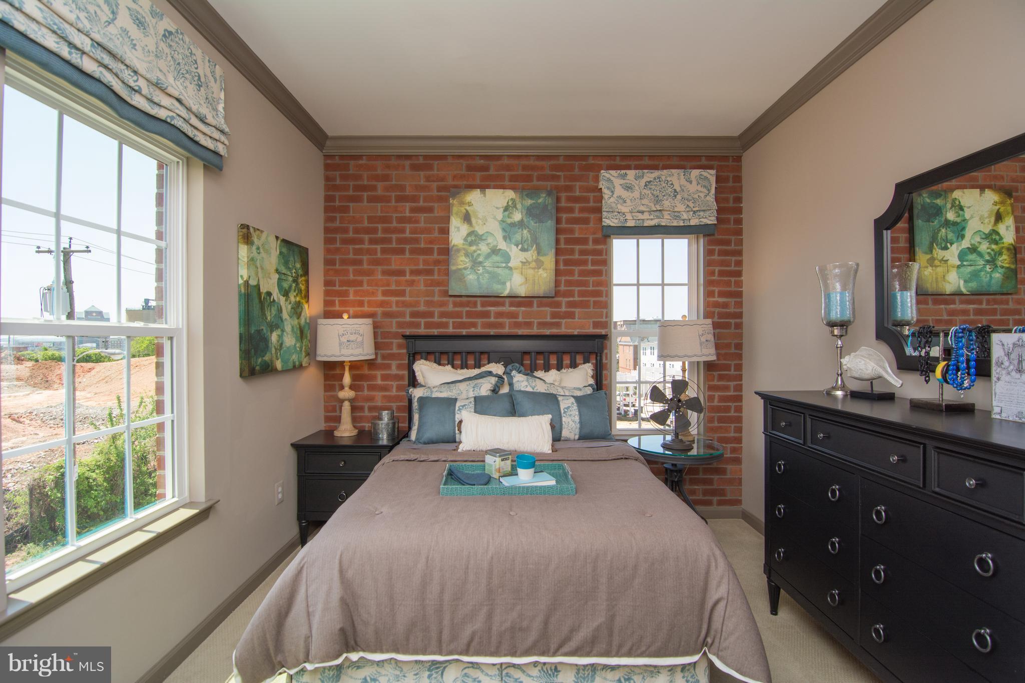 LARGO TOWN CENTER - Residential